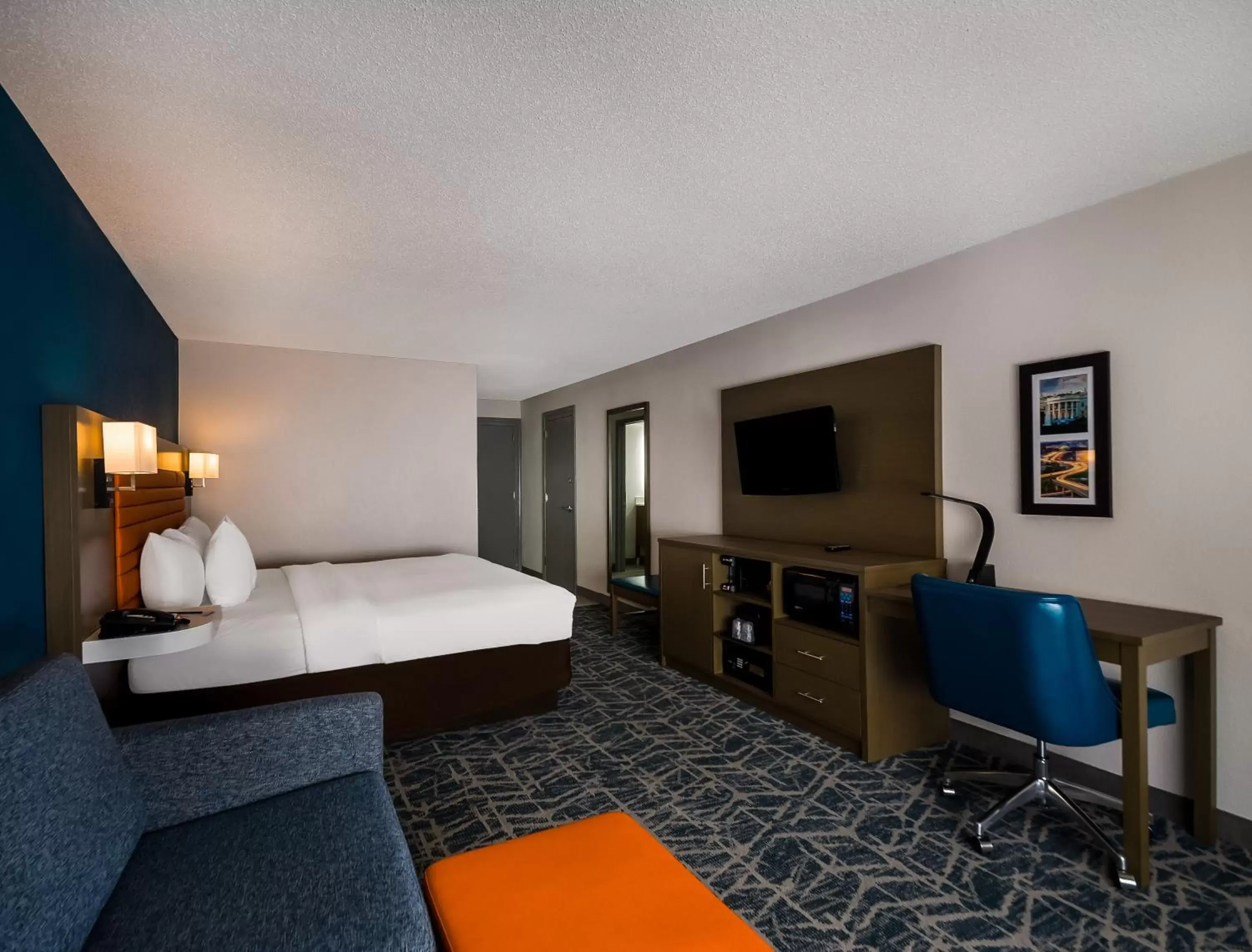 Comfort Inn Falls Church - Tysons Corner