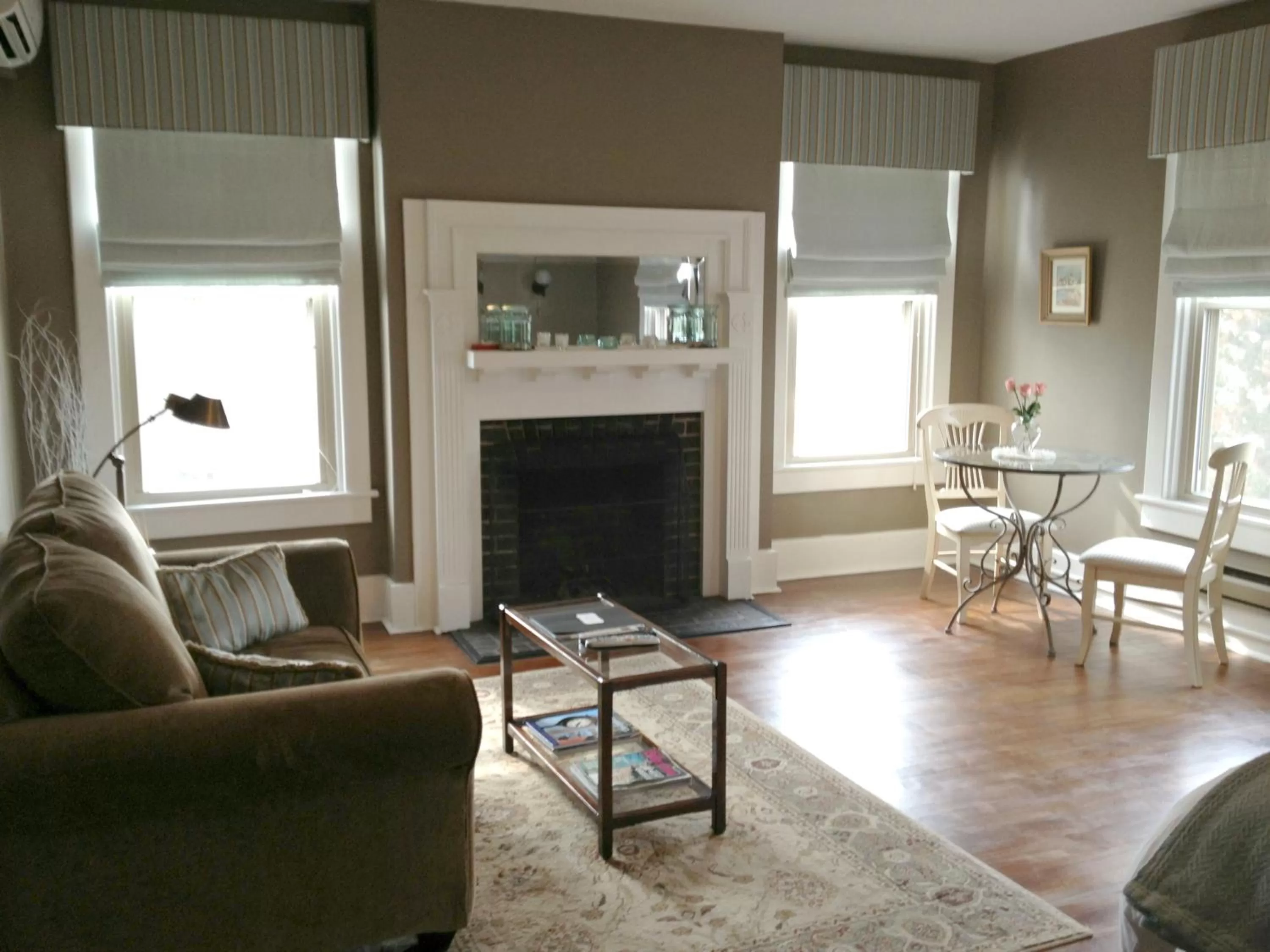 The Inn at Ragged Edge