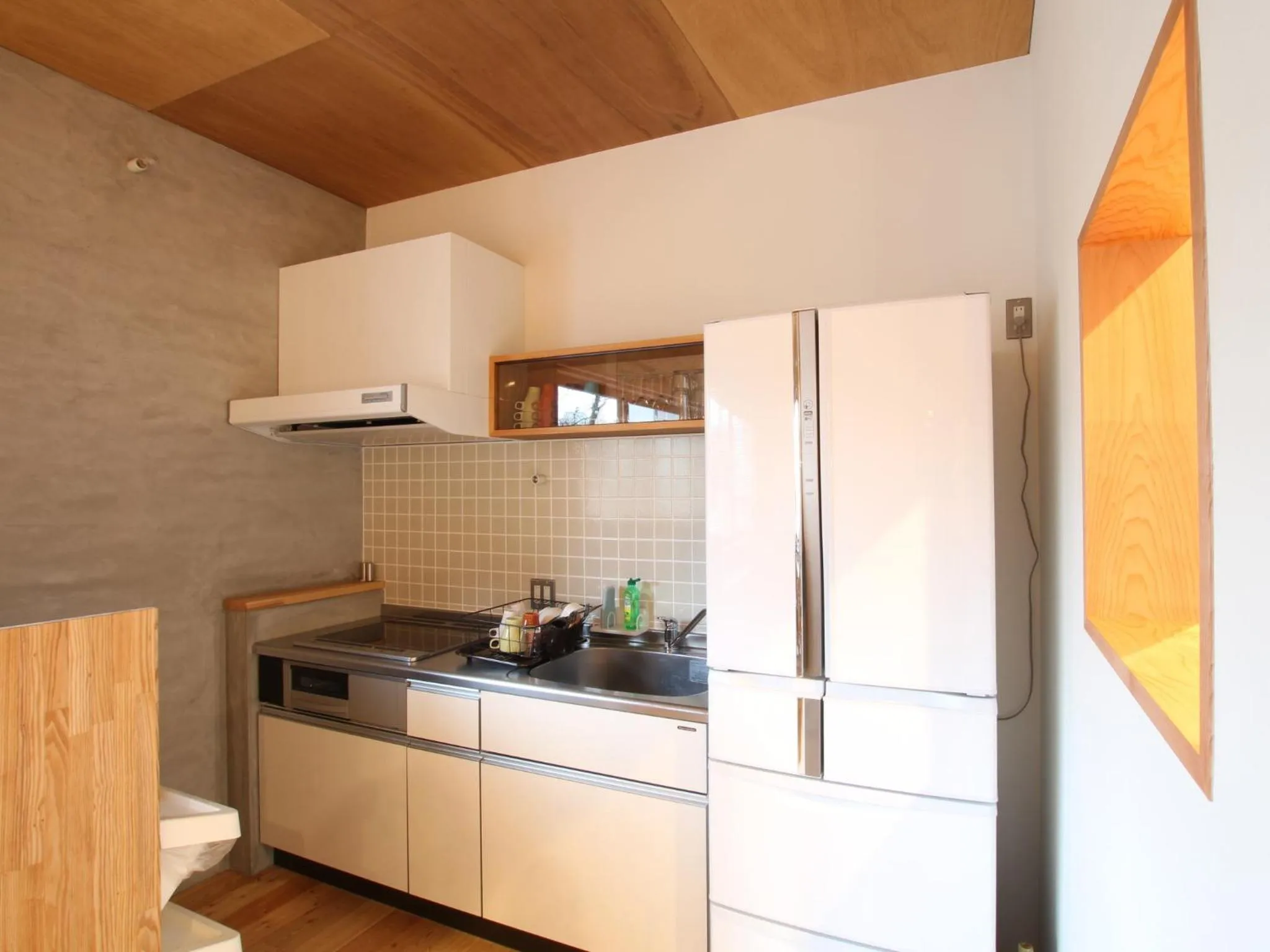 Kitchen or kitchenette in Hostel Mitsuwaya Osaka