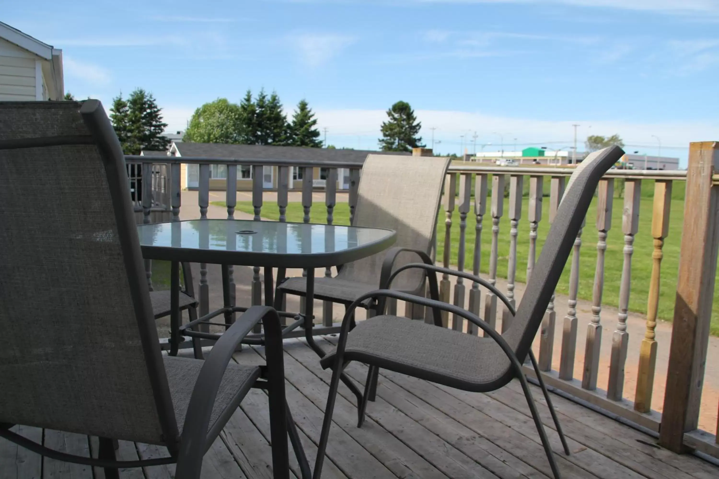 Patio, Balcony/Terrace in Royalty Maples Cottages and Motel