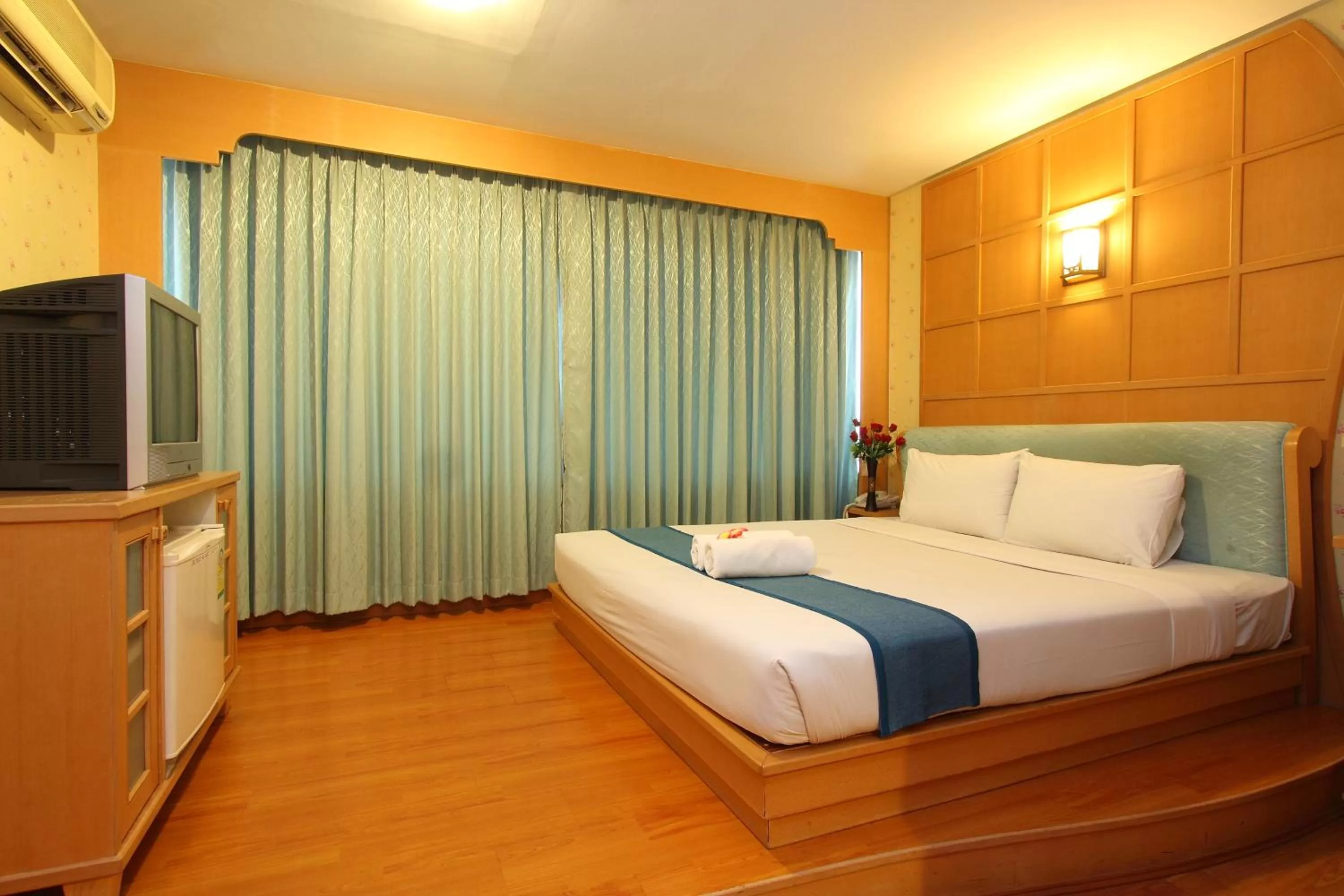 Bed in Silom Avenue Inn