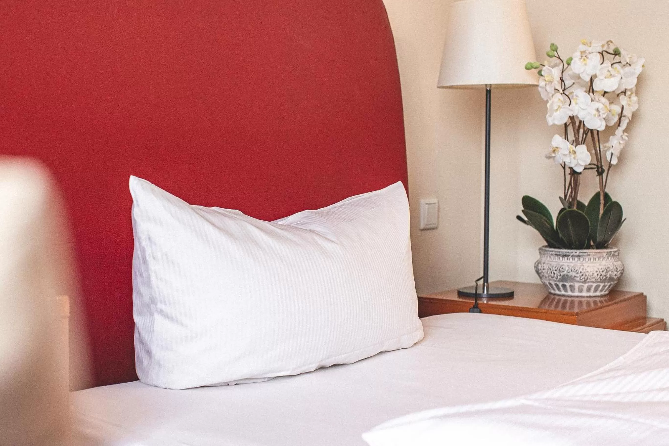 Bed in PLAZA INN Recklinghausen