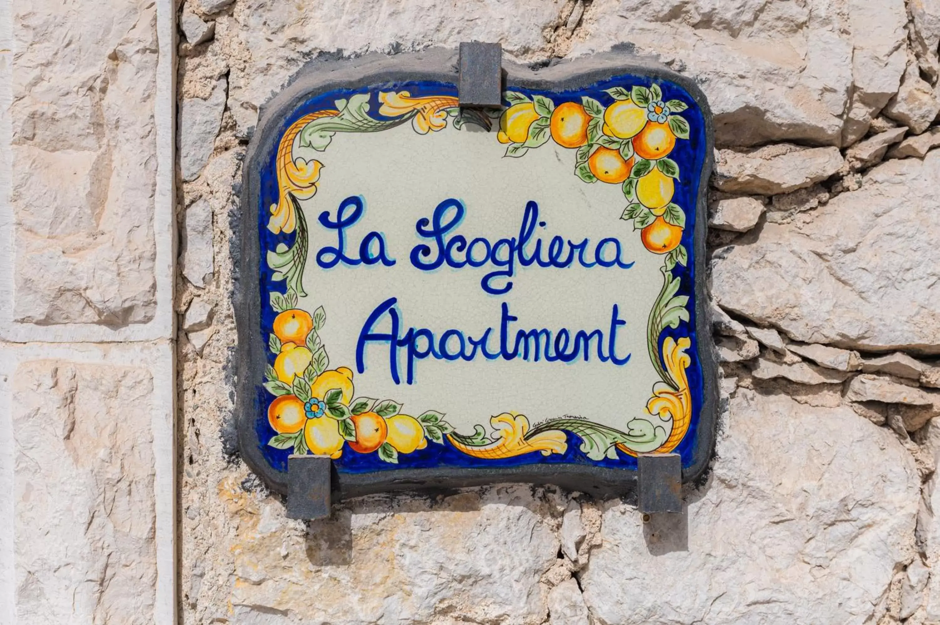 Logo/Certificate/Sign in ToviMar Apartments