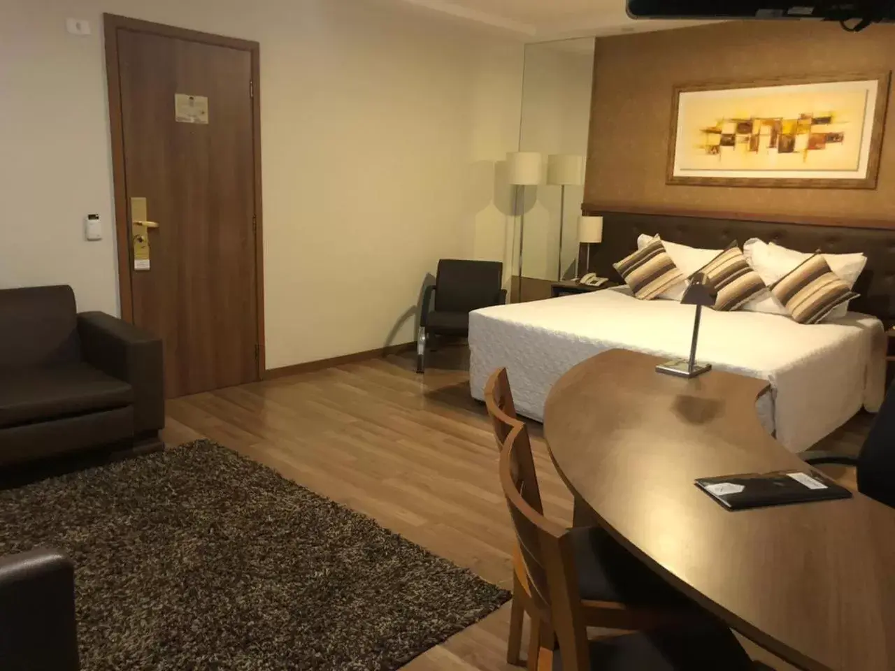 Bed in Summit Hotel Monaco Bed in Summit Hotel Monaco