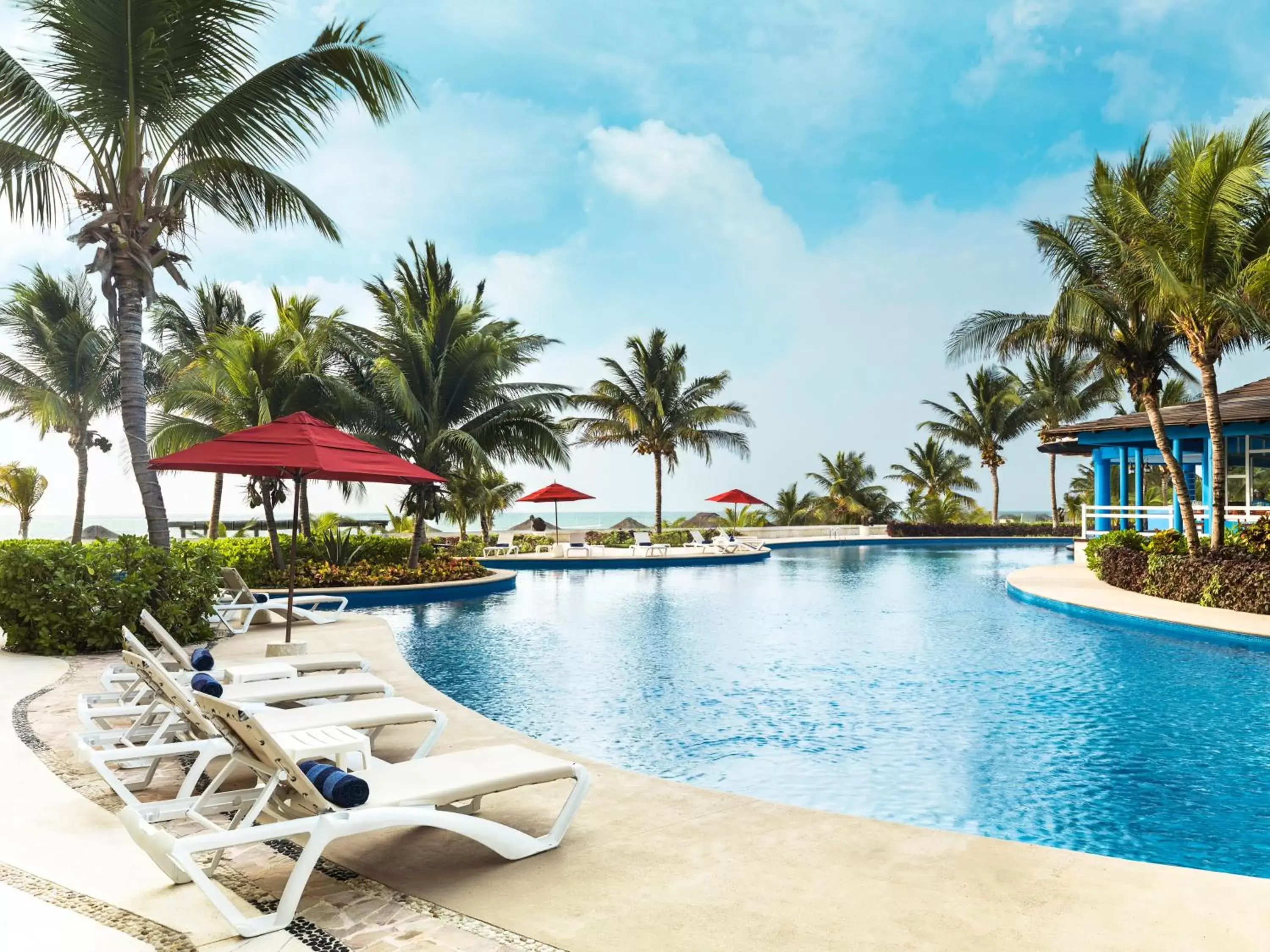 Swimming Pool in Azul Beach Resort Riviera Cancun, Gourmet All Inclusive by Karisma