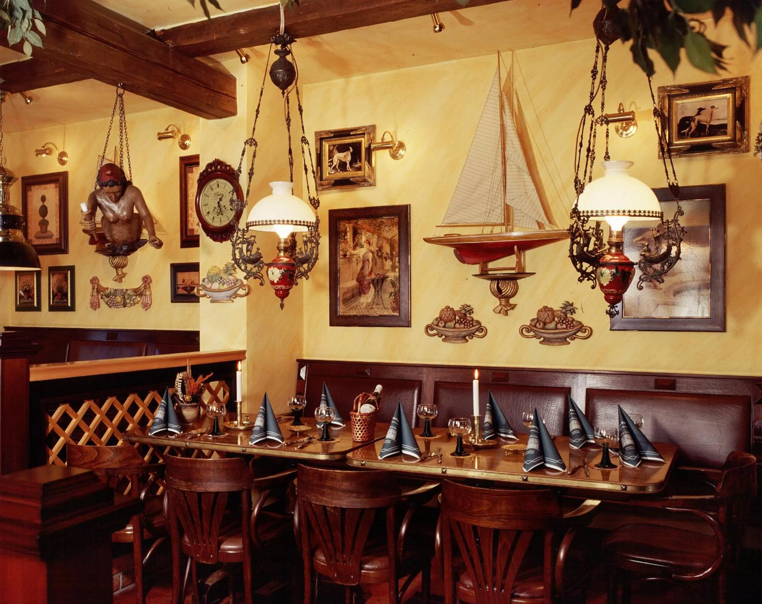 Restaurant/places to eat in Hotel & Restaurant Alter Speicher