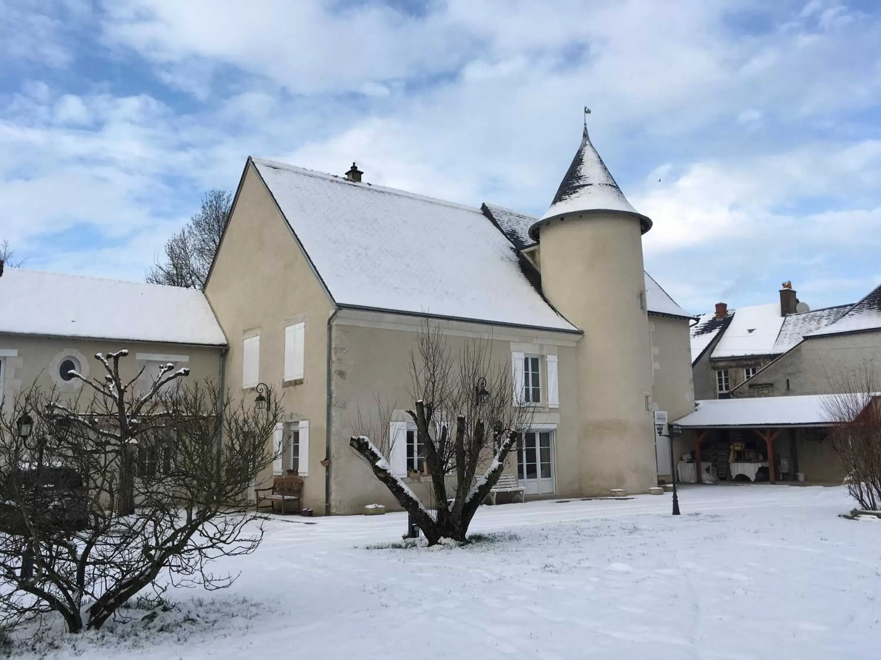 Property building, Winter in Manoir le Bout du Pont