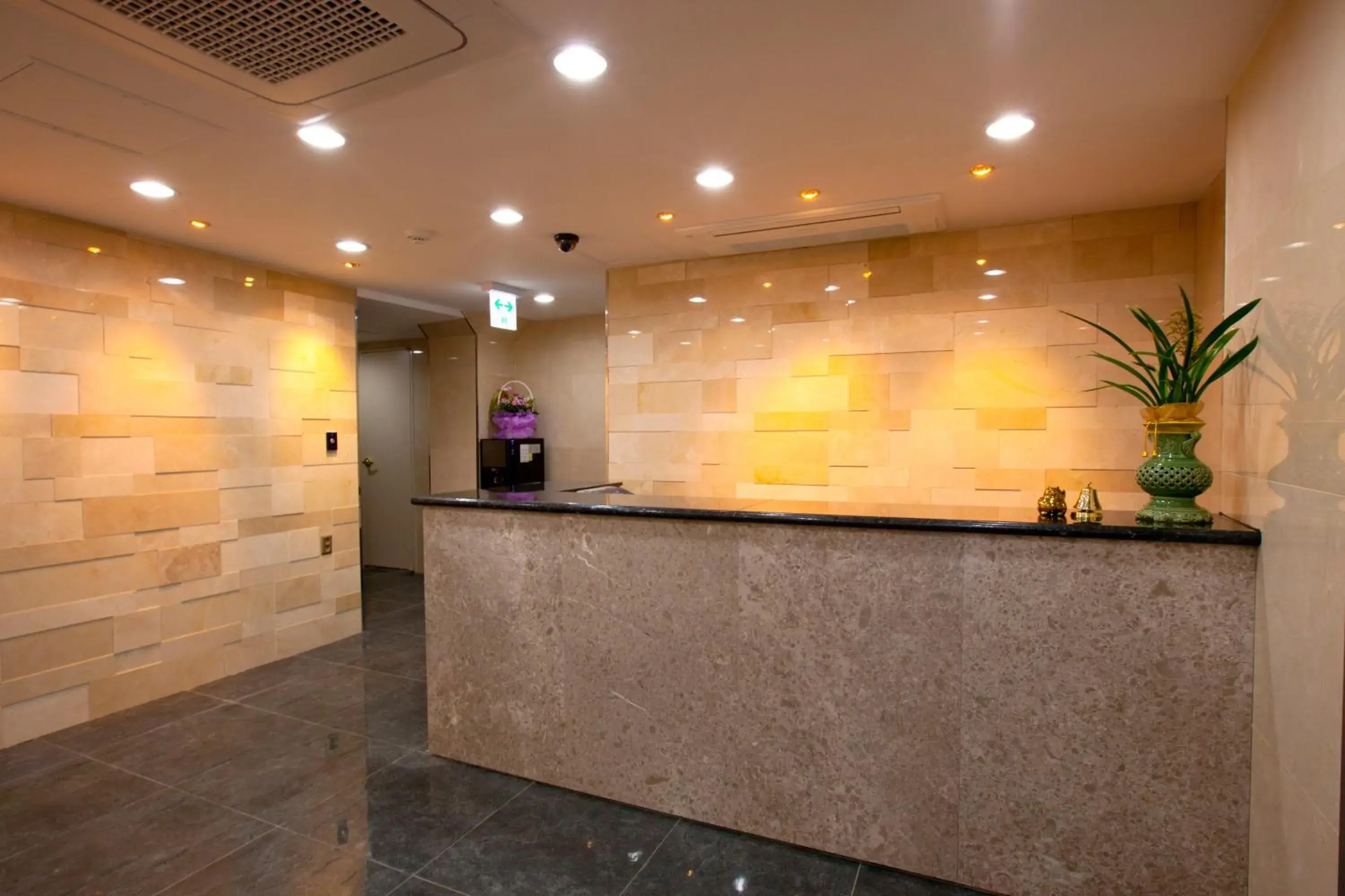 Lobby or reception, Lobby/Reception in Goodstay Hotel Daewoo Inn