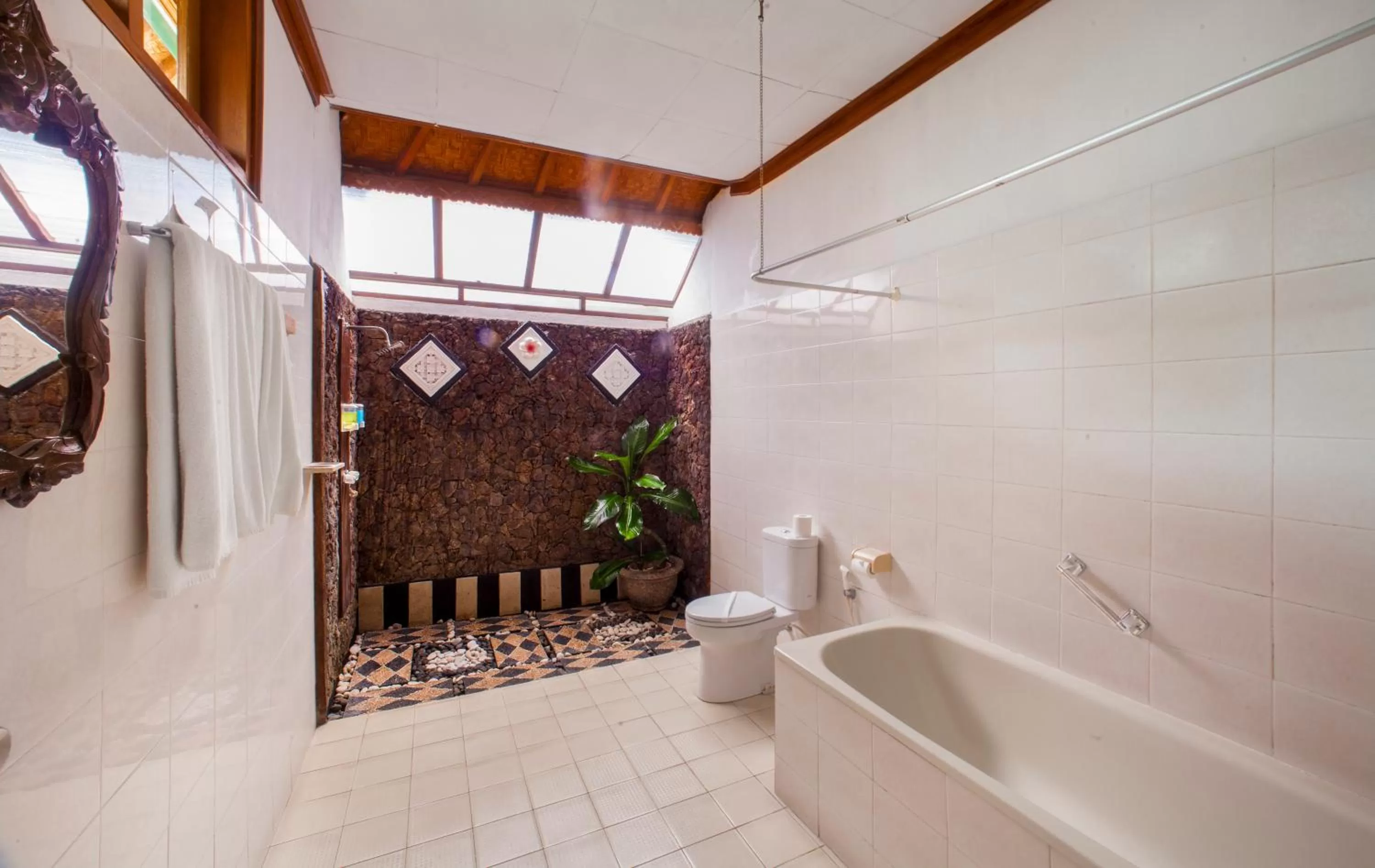 Bathroom in Bali Taman Beach Resort & Spa Lovina