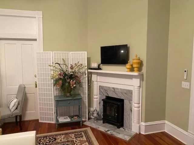 Decorative detail in Trowell Historic Inn