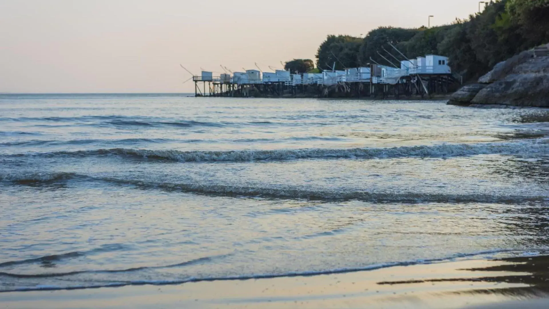 Beach in CERISE Royan - Le Grand Hôtel de la Plage