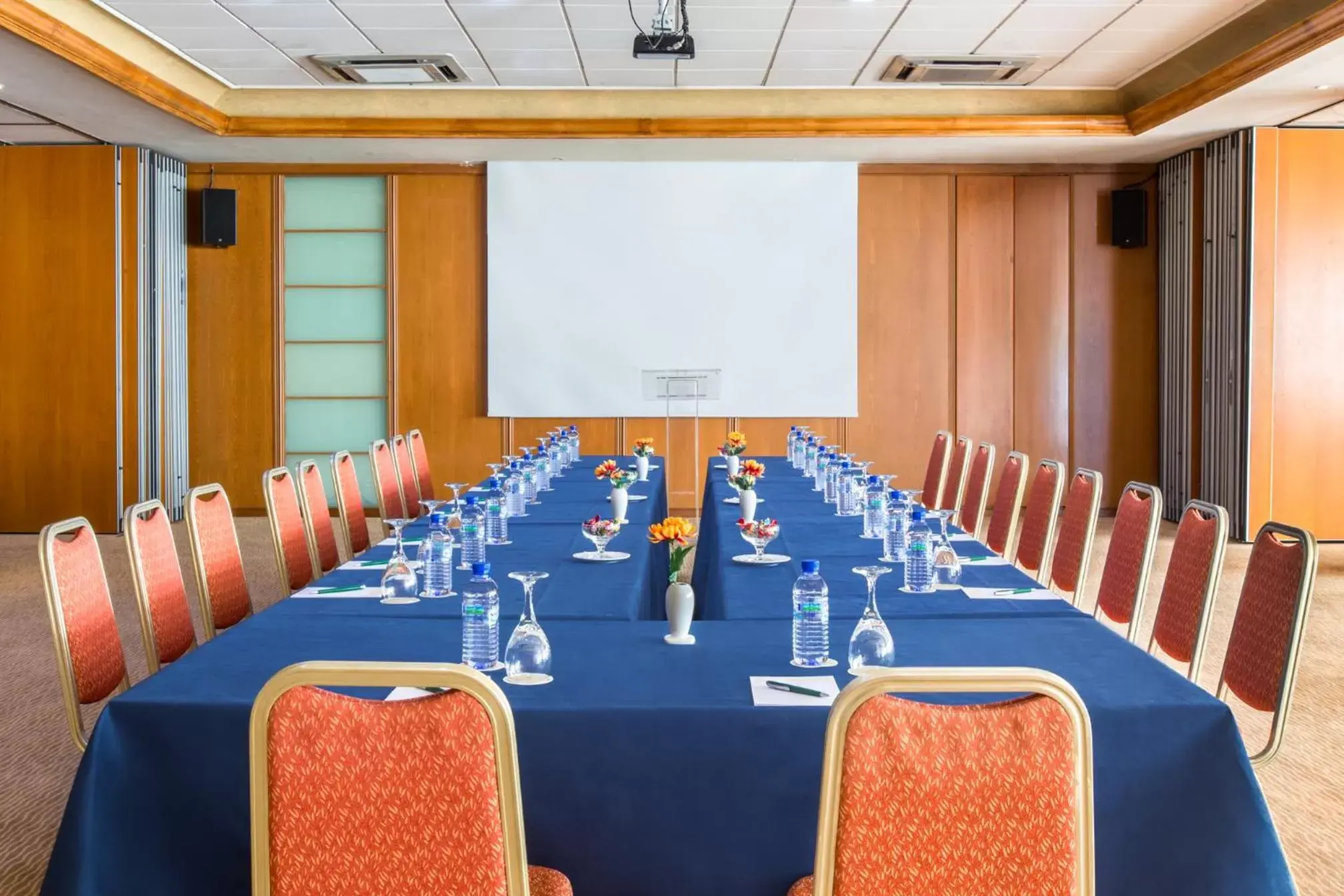 Business facilities in Lordos Beach Hotel & Spa