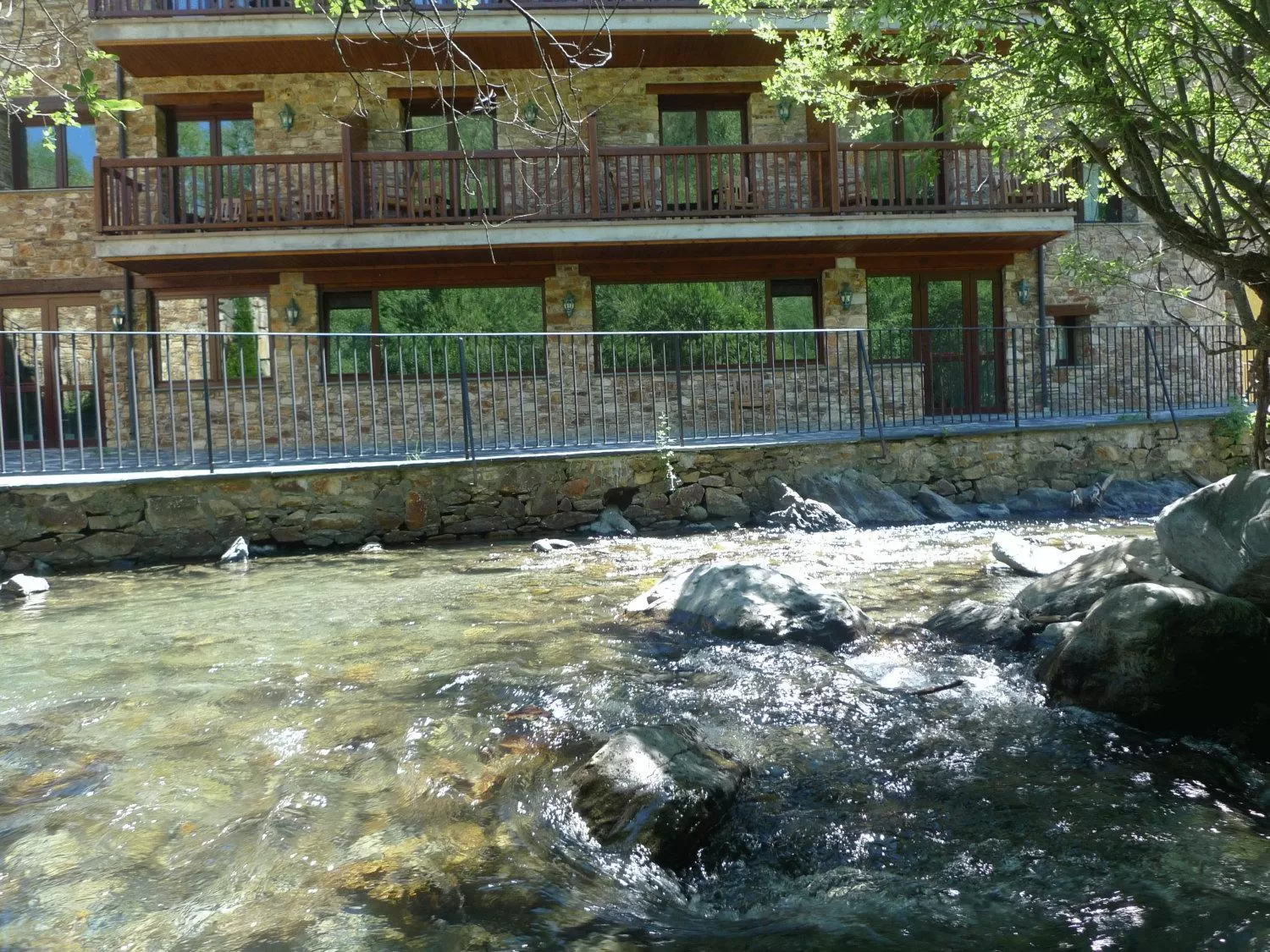 Day in Hotel & SPA Niunit