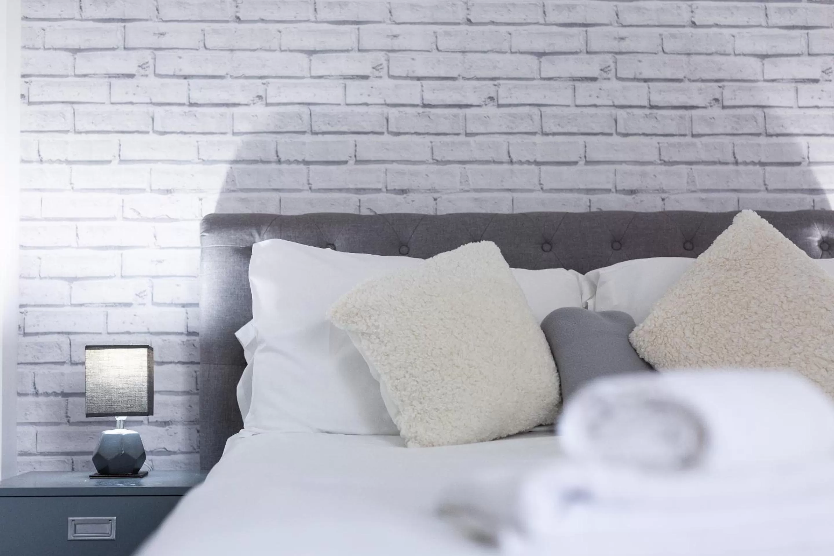 Bedroom, Bed in The Sea Lynn