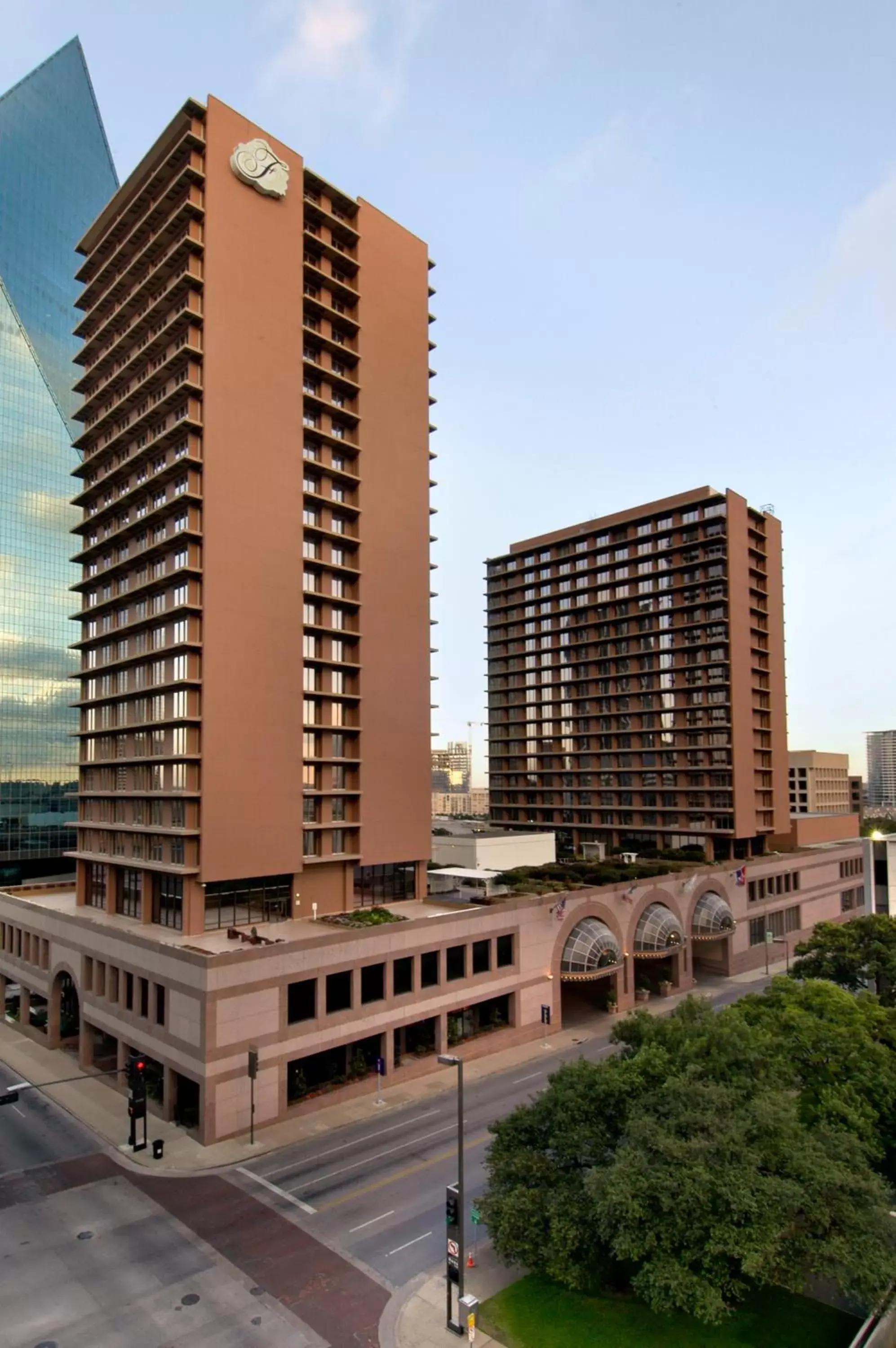 Day, Property Building in Fairmont Dallas