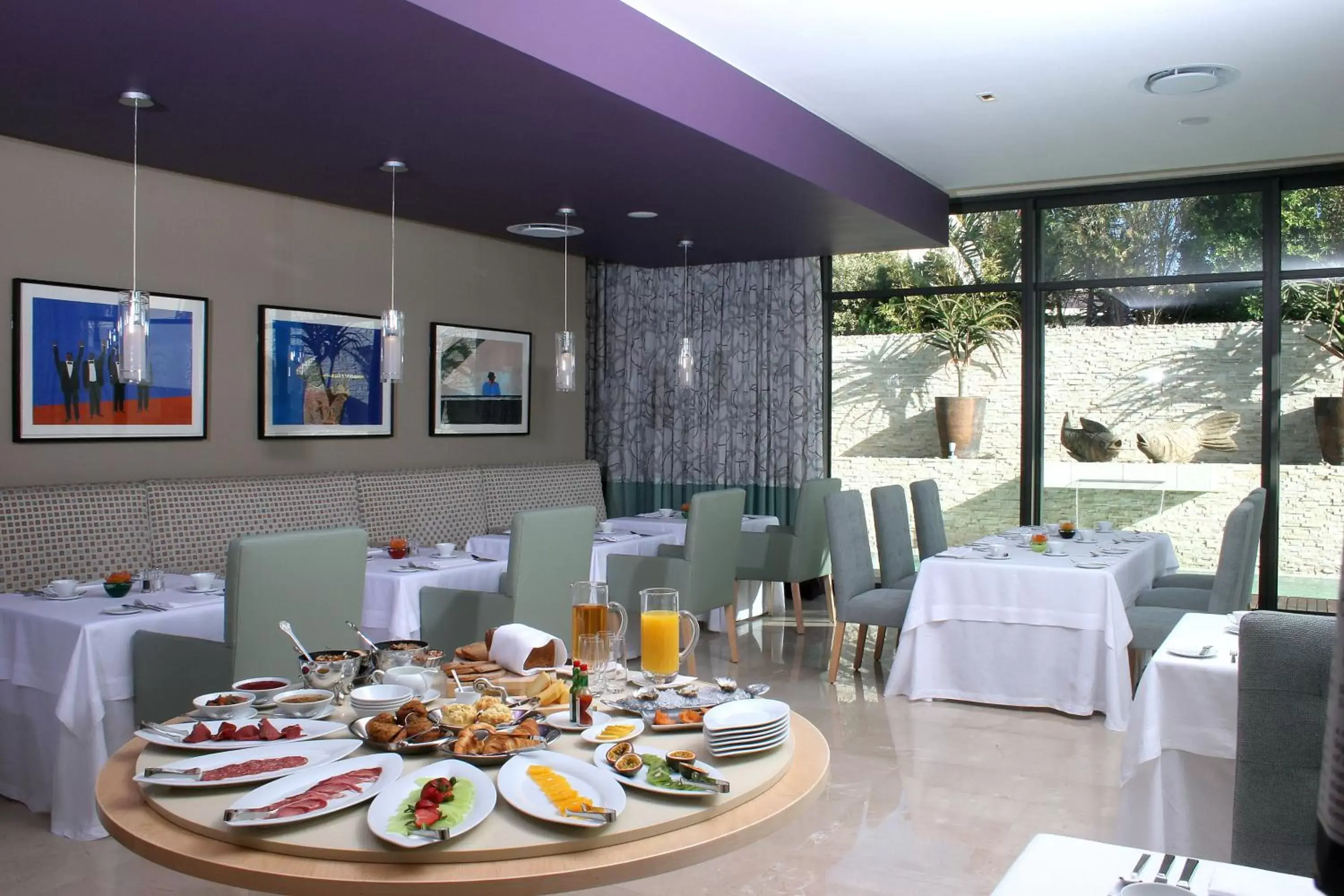 Restaurant/places to eat, Banquet Facilities in Mantis No5 Boutique Art Hotel