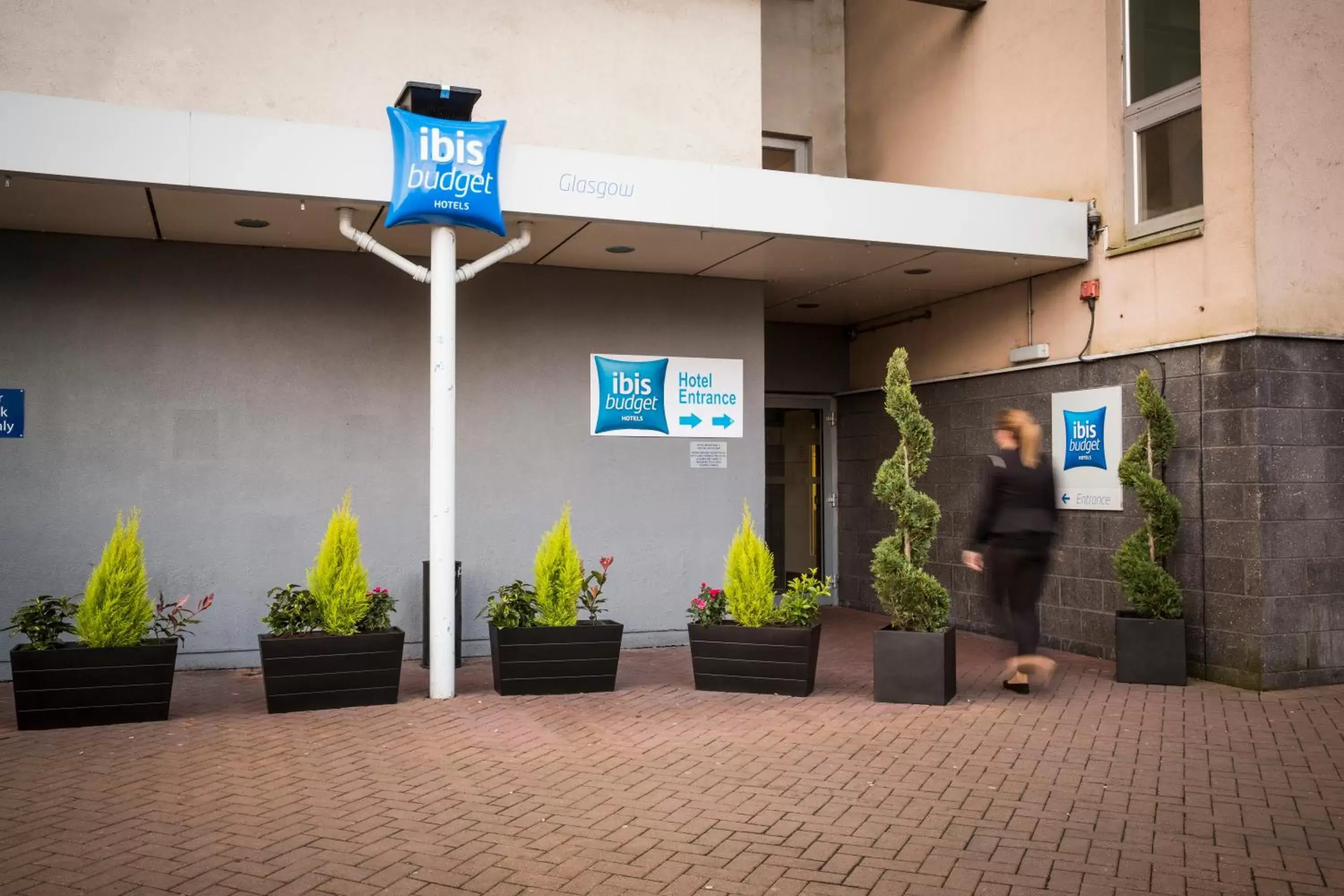 Facade/entrance in ibis budget Glasgow Facade/entrance in ibis budget Glasgow