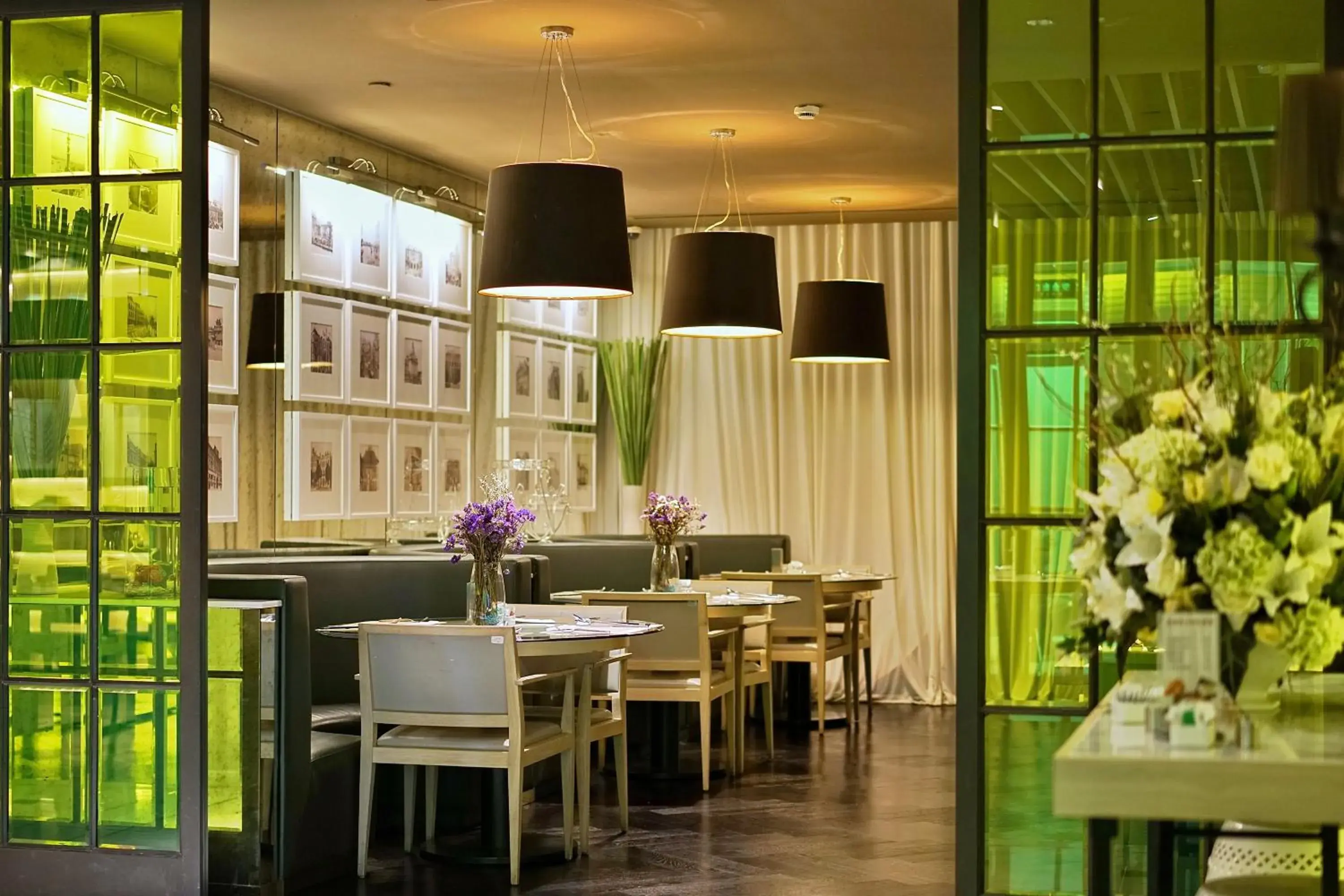 Restaurant/Places to Eat in Metropolo Classiq Dahua Hotel Shanghai Jingan