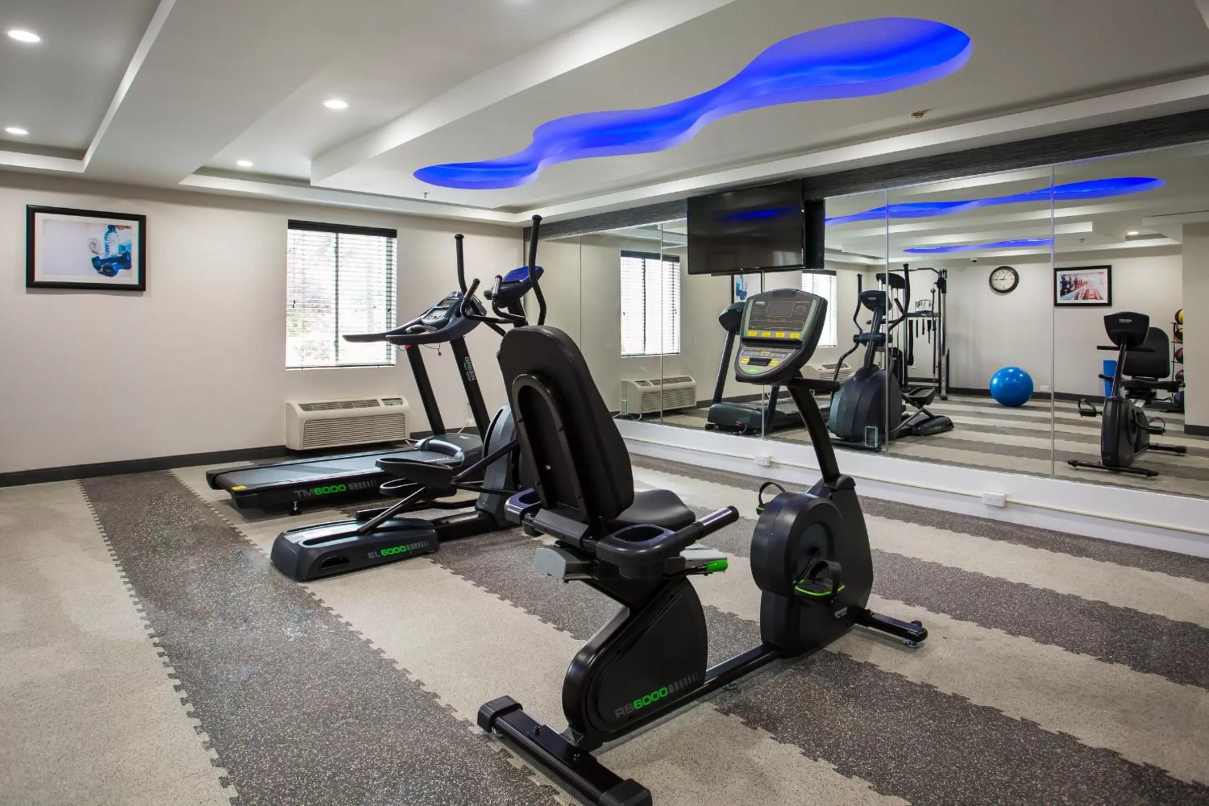 Fitness centre/facilities in Milford Inn