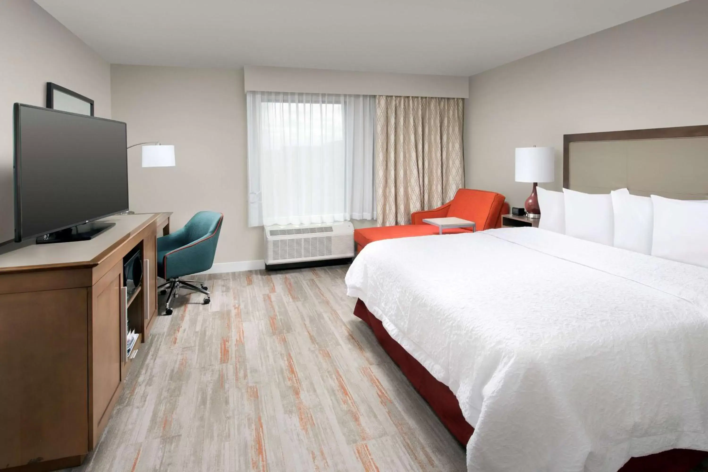Bedroom, Bed in Hampton Inn & Suites San Antonio Lackland AFB SeaWorld
