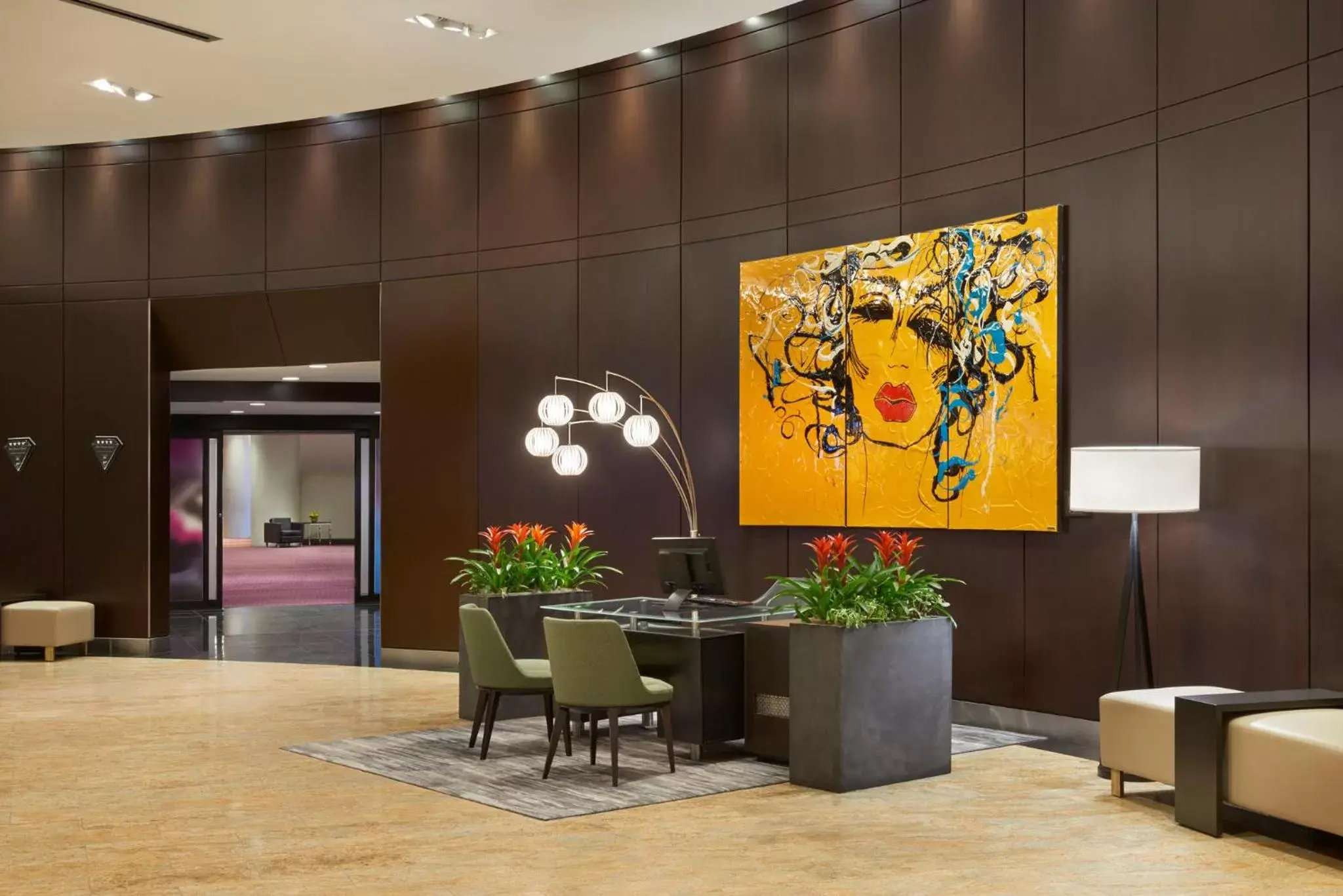 Property building, Lobby/Reception in InterContinental Toronto Centre, an IHG Hotel