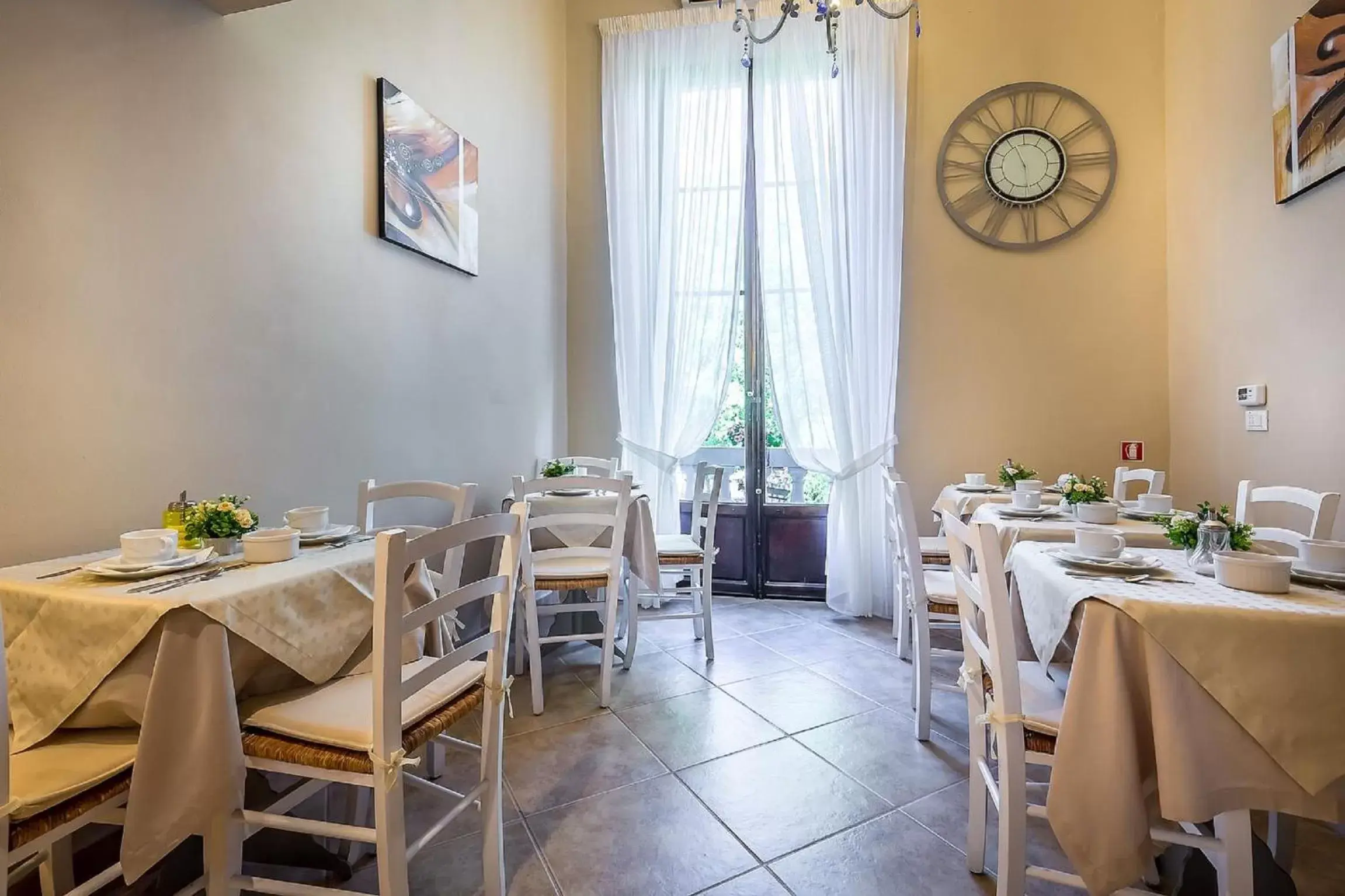 Area and facilities, Restaurant/Places to Eat in Sognando Firenze