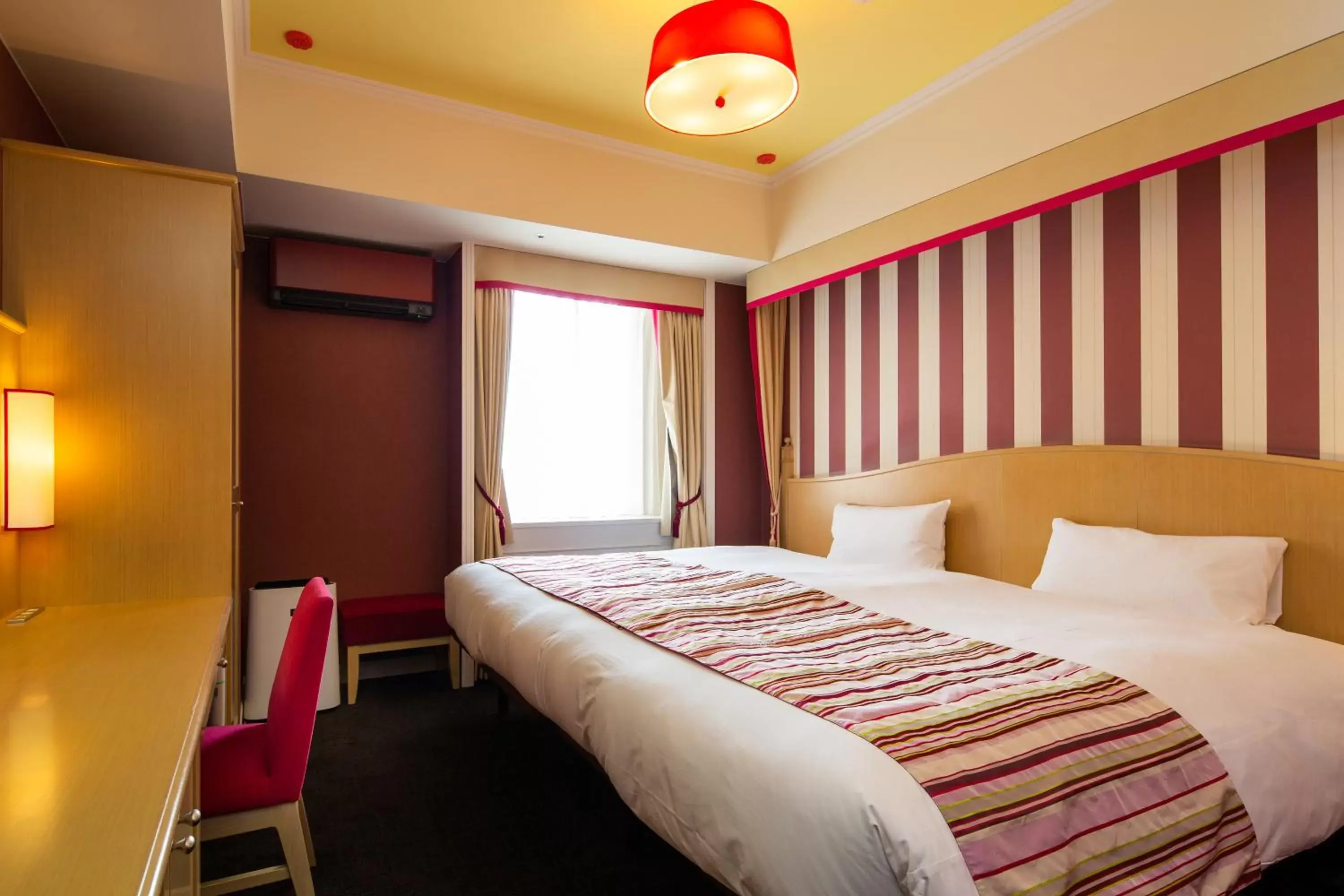 Photo of the whole room, Bed in Hotel Monterey Kyoto Photo of the whole room, Bed in Hotel Monterey Kyoto