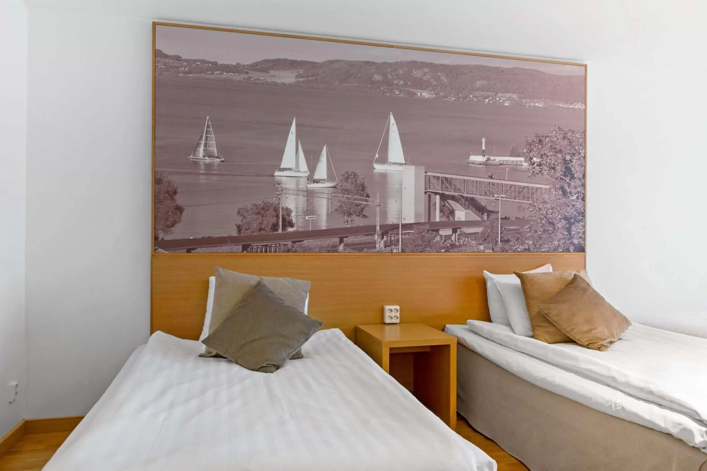 Bedroom, Bed in Sure Hotel by Best Western City Jonkoping