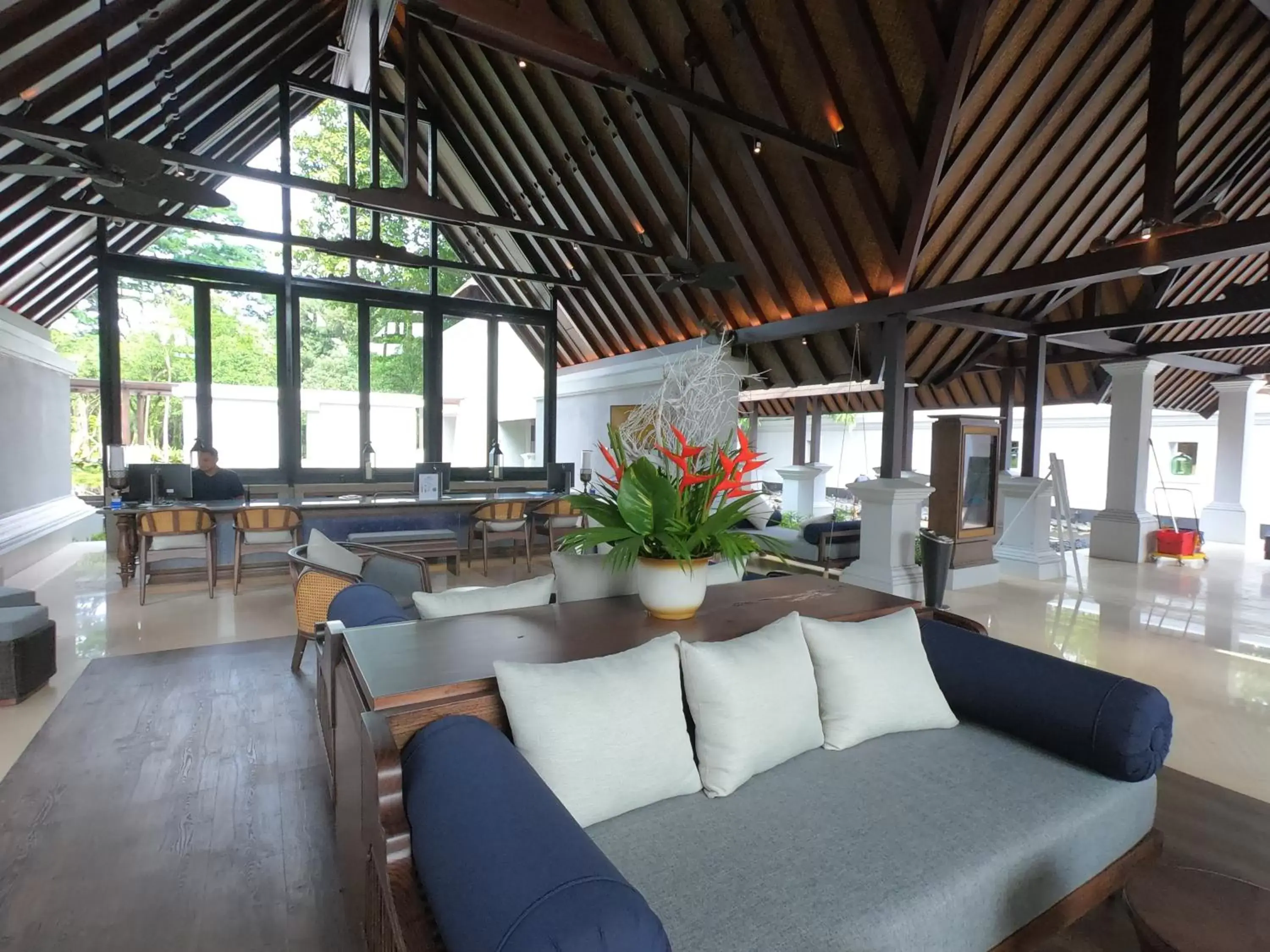 Seating Area in Novotel Bogor Golf Resort