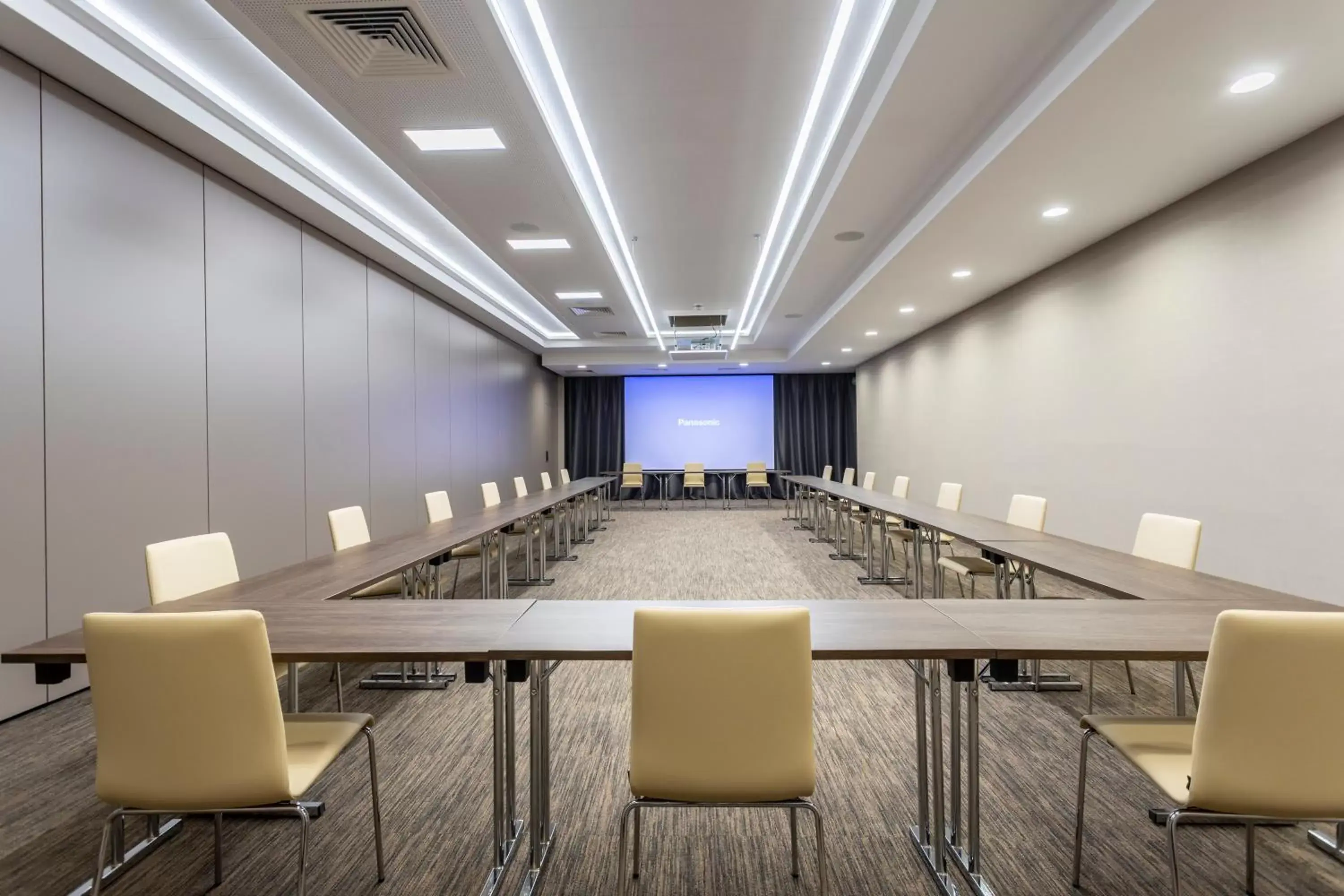 Business facilities in Hotel Bulgaria