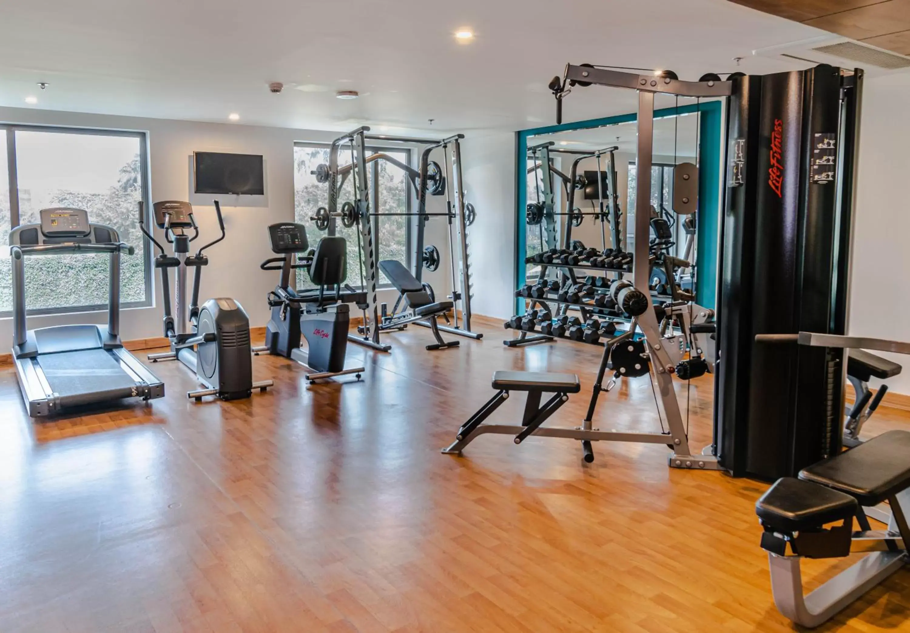 Fitness centre/facilities, Fitness Center/Facilities in Holiday Inn Express Kolkata Airport, an IHG Hotel