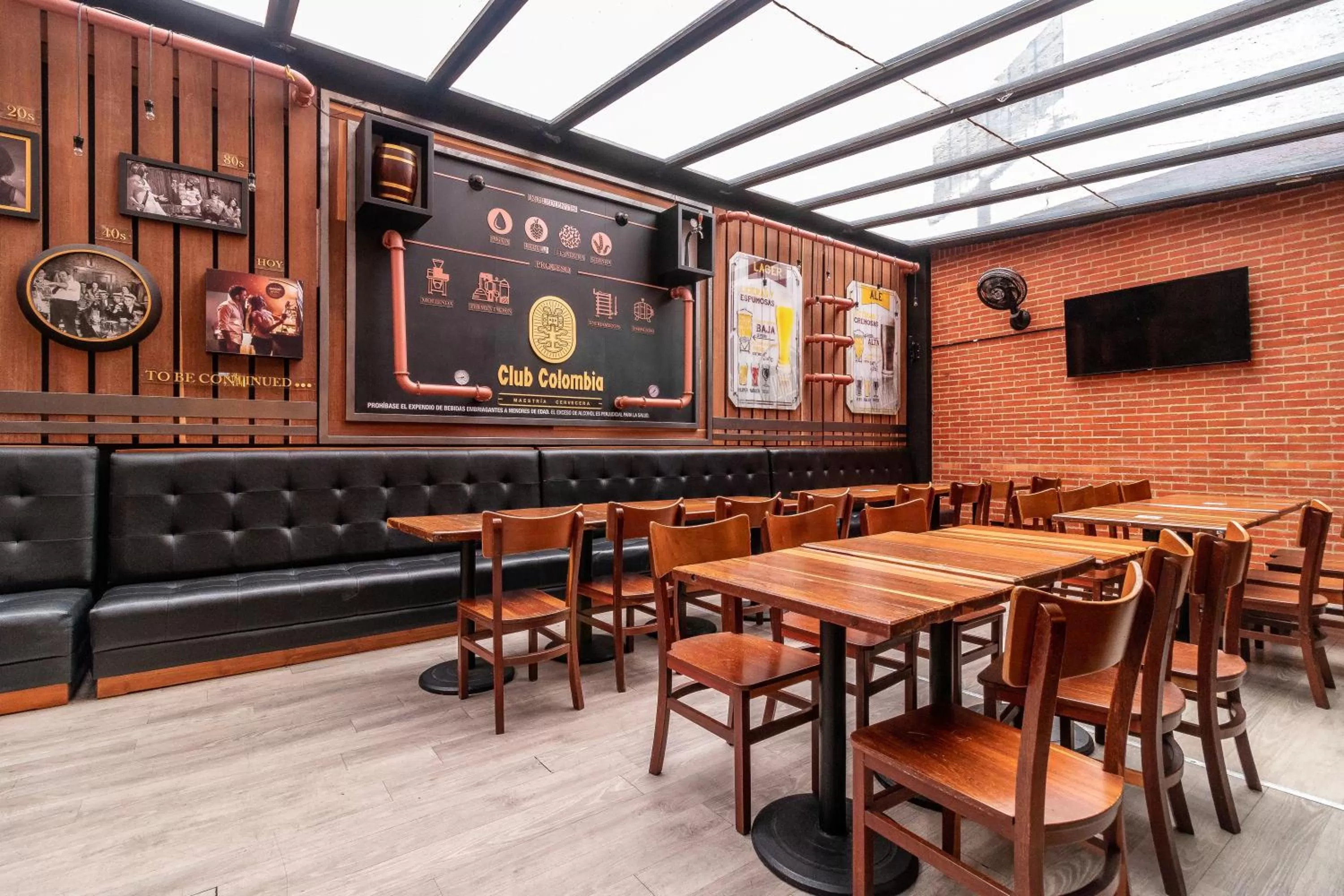 Restaurant/places to eat in Hotel Black Usaquen