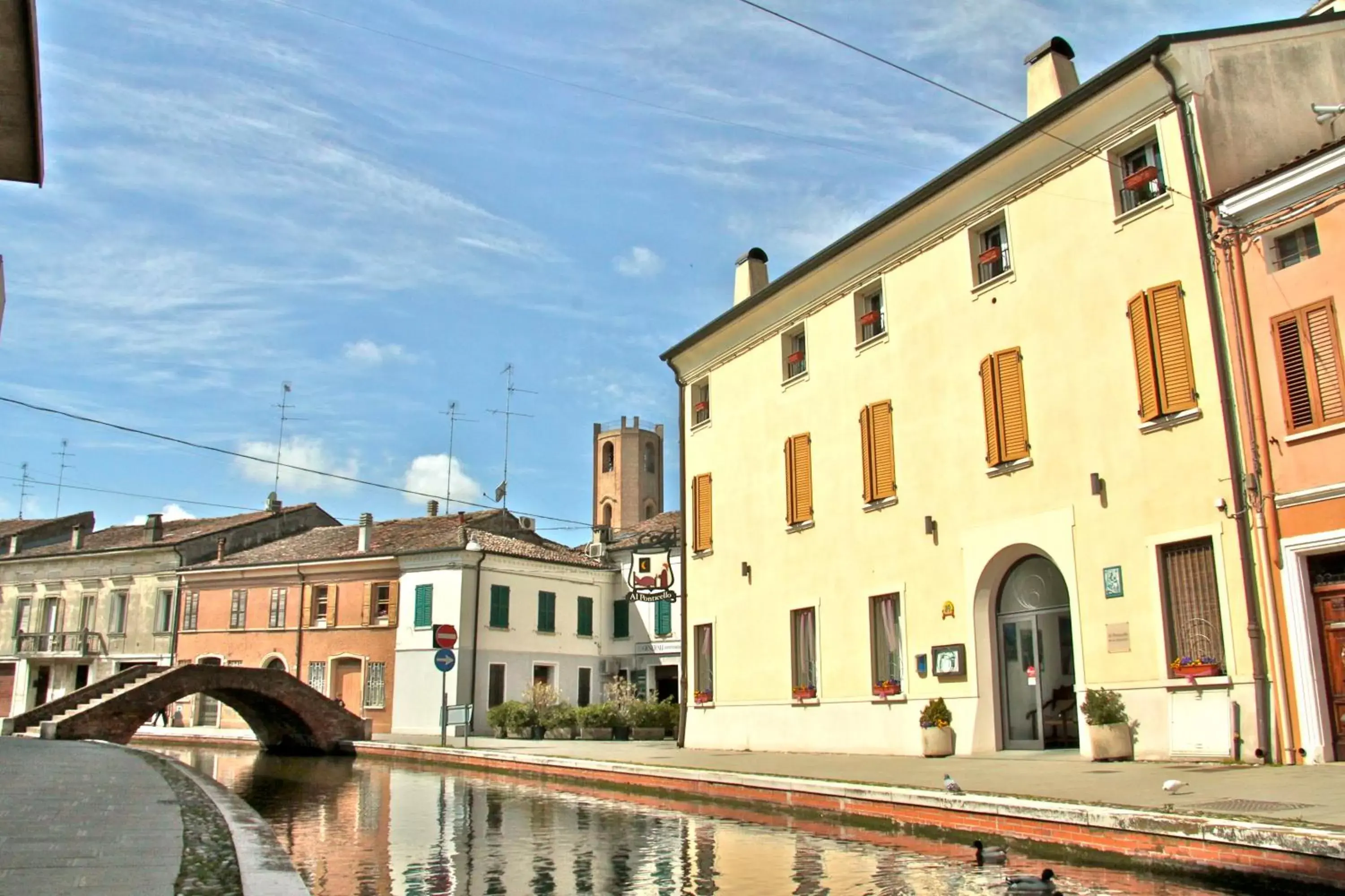 Facade/entrance, Property Building in Al Ponticello