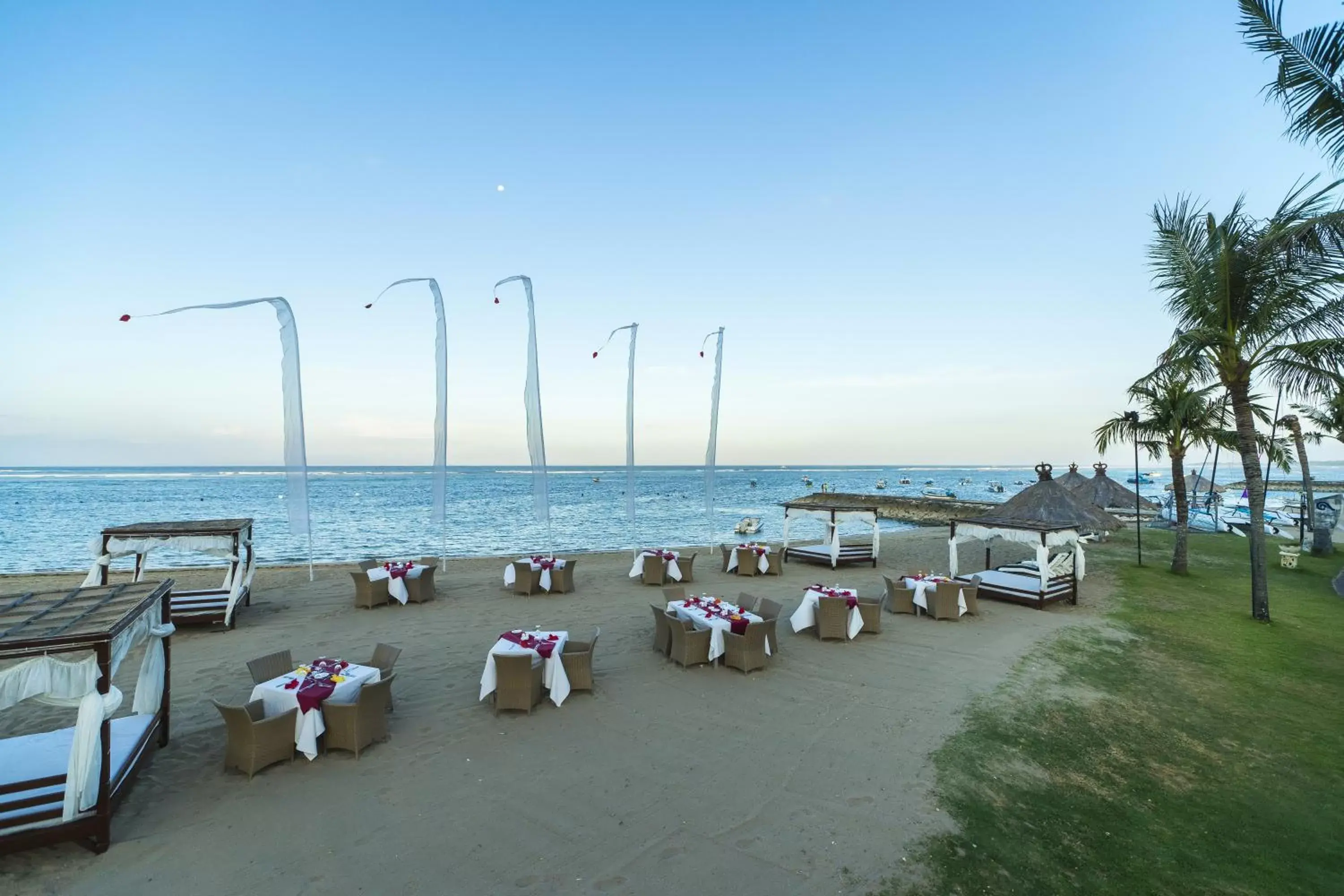 Beach in Grand Mirage Resort & Thalasso Bali
