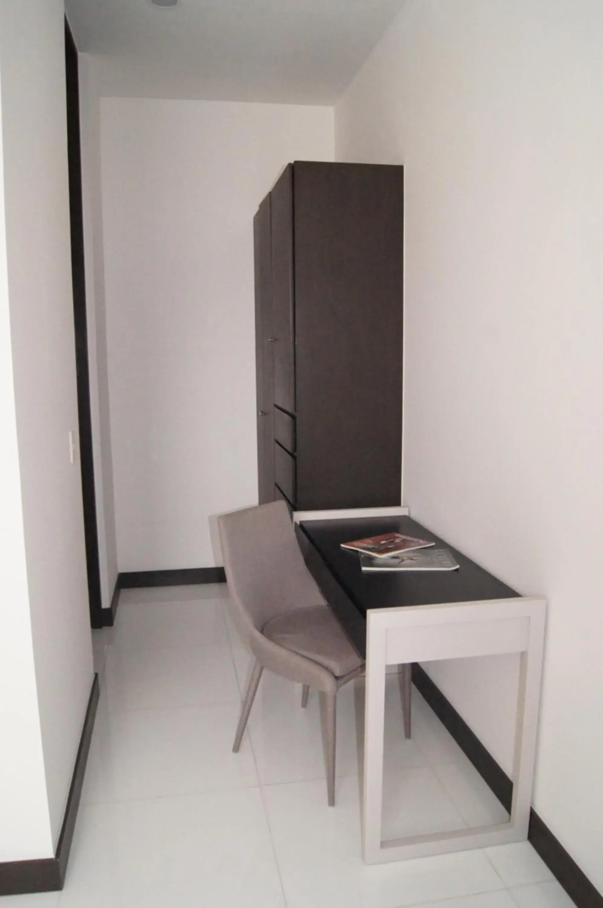 Seating area, TV/Entertainment Center in Serenity Hotel Boutique