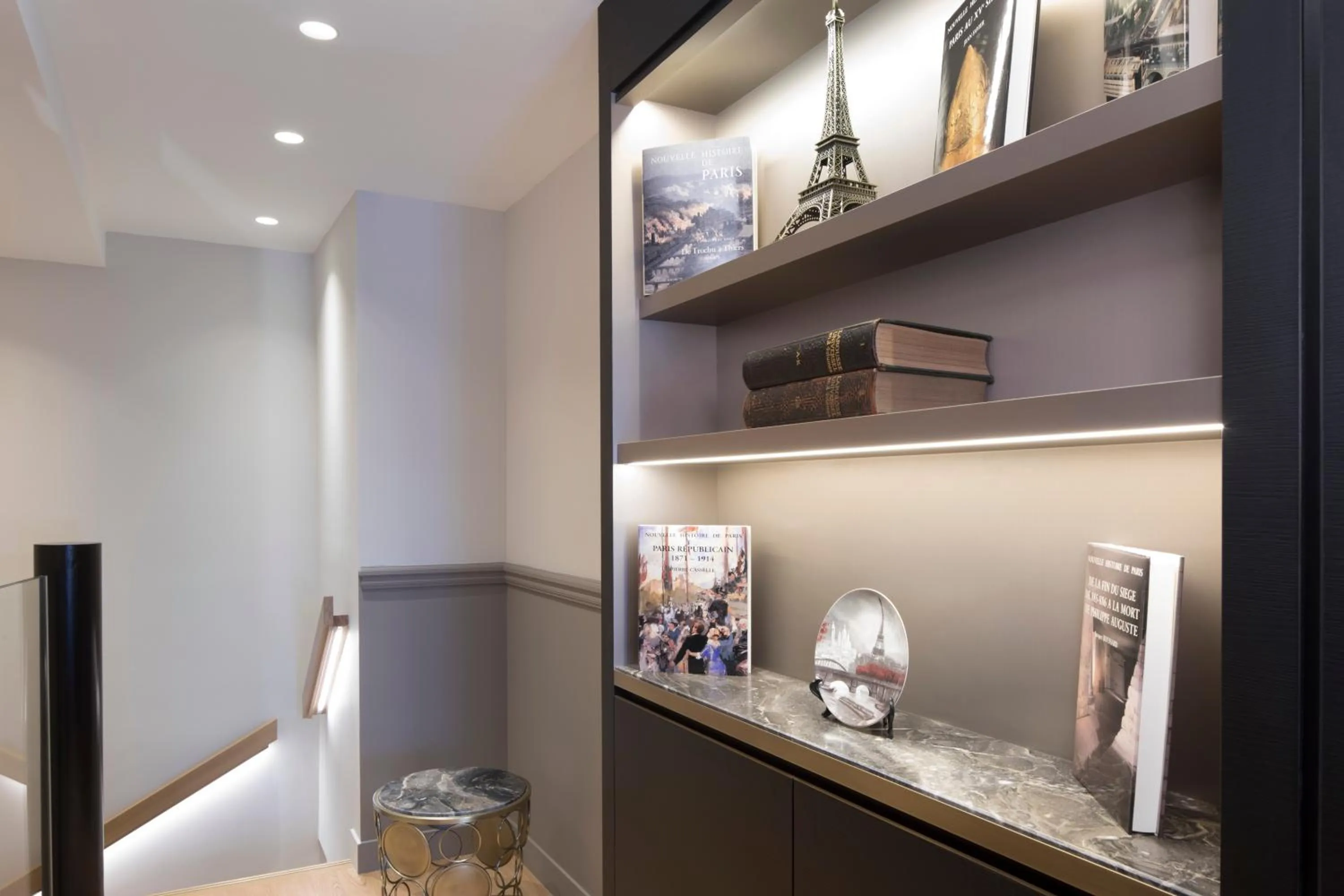 Decorative detail in Hotel Lumen Paris Louvre