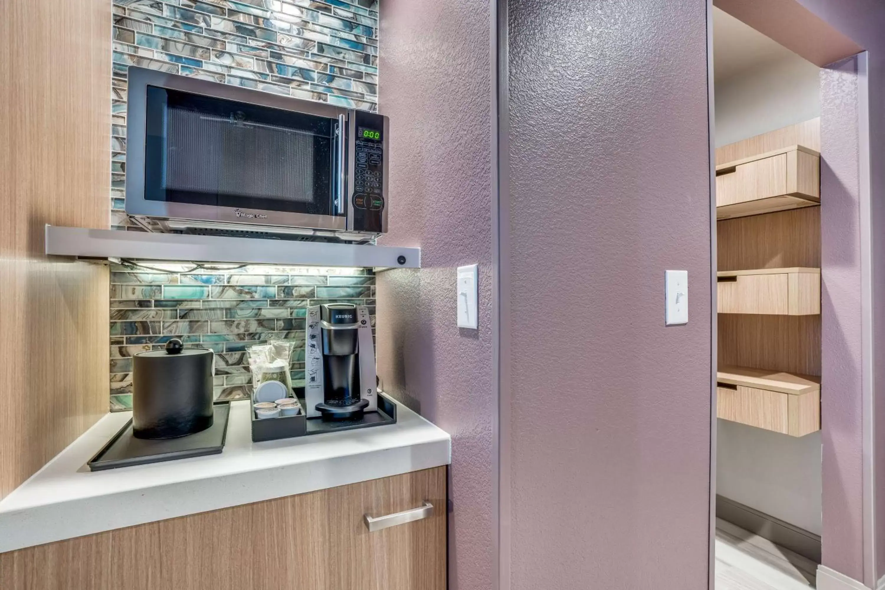 Photo of the whole room in Hilton Garden Inn Dallas-Central Expy/North Park Area, Tx Photo of the whole room in Hilton Garden Inn Dallas-Central Expy/North Park Area, Tx