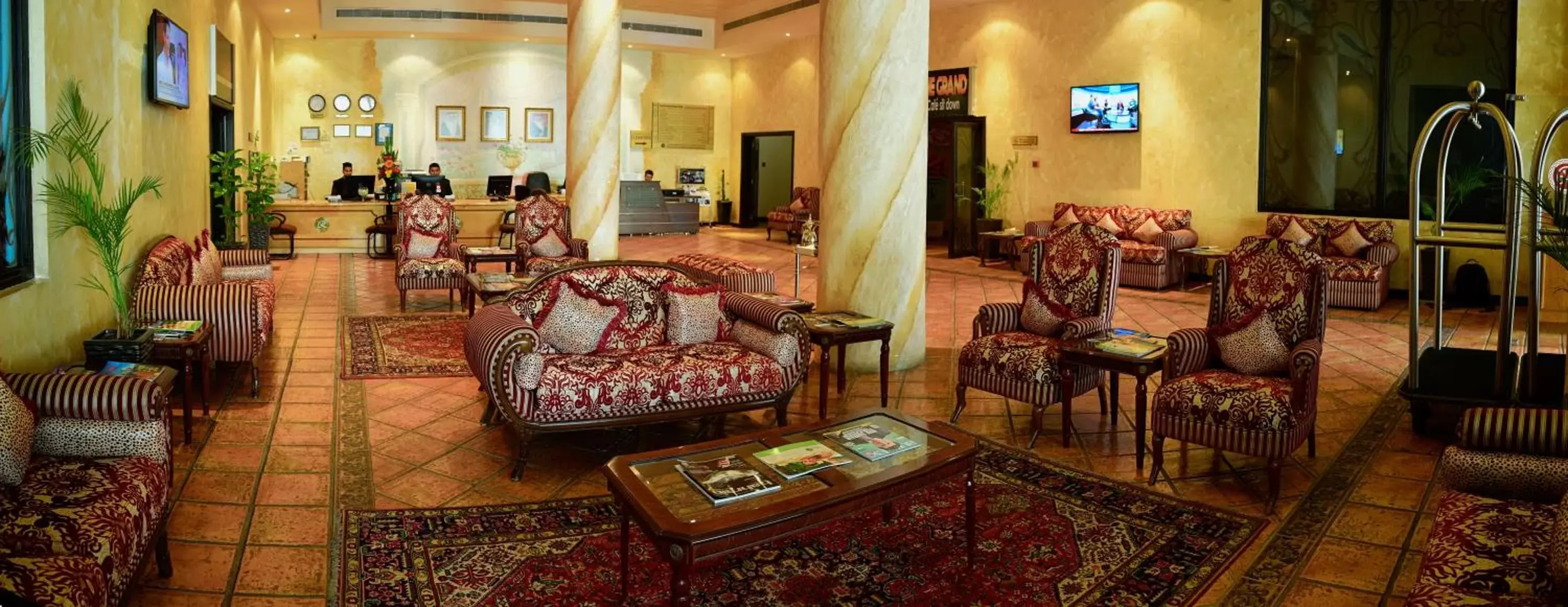 Lobby or reception in La Rosa Hotel, Juffair Lobby or reception in La Rosa Hotel, Juffair