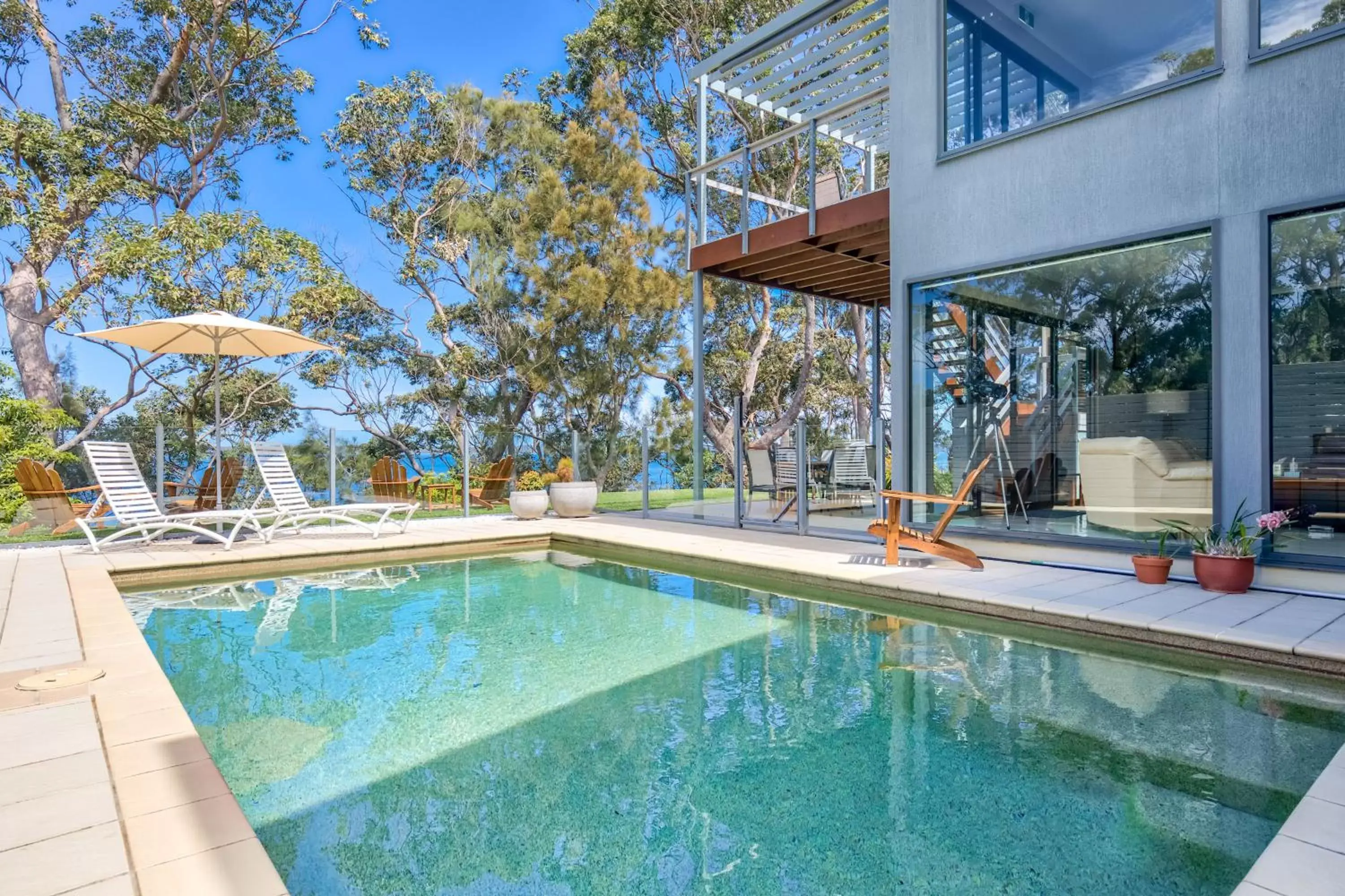 Pool view, Swimming Pool in The Edgewater Bed & Breakfast