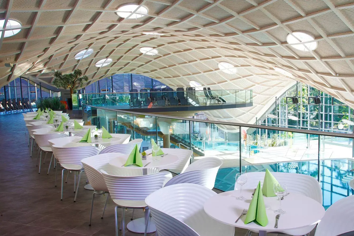 Restaurant/Places to Eat in Hotel an der Therme