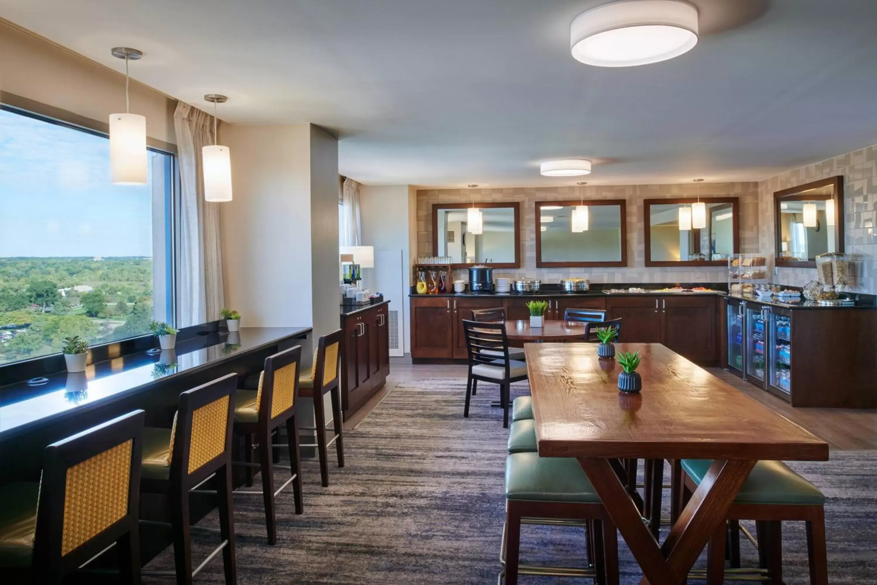 Lounge or bar, Restaurant/Places to Eat in Detroit Marriott Troy