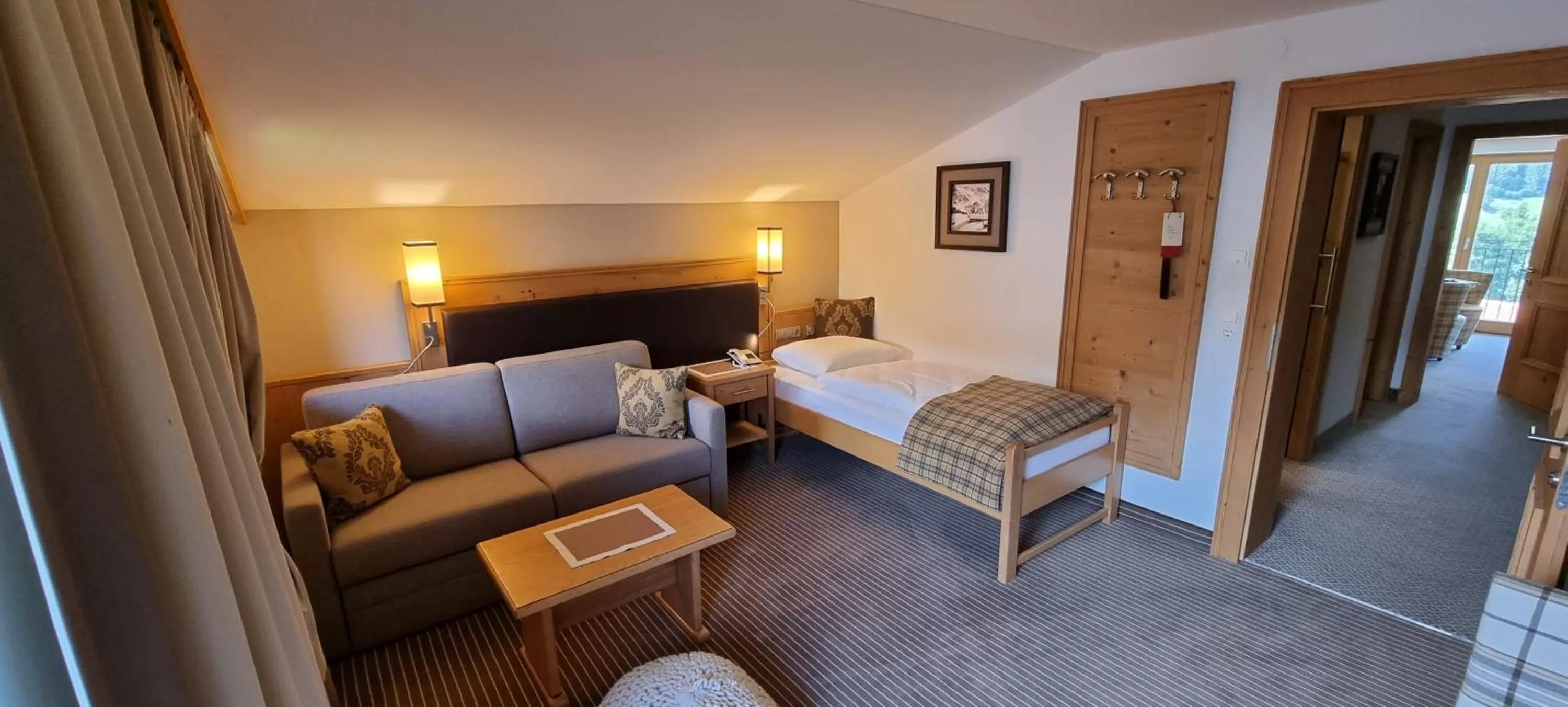 Bed in Hotel Bergkristall