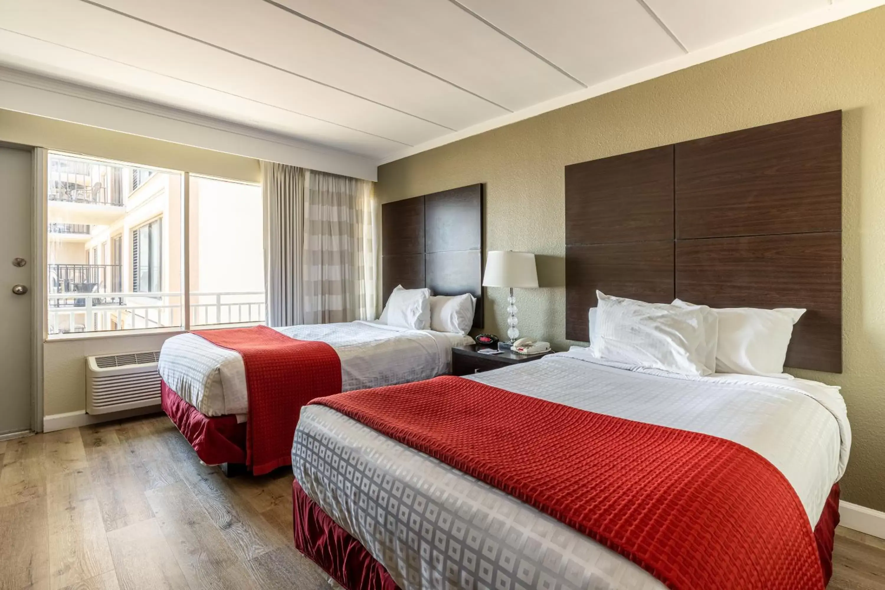 Room with Two Double Beds - Partial Ocean View in Sandcastle Resort