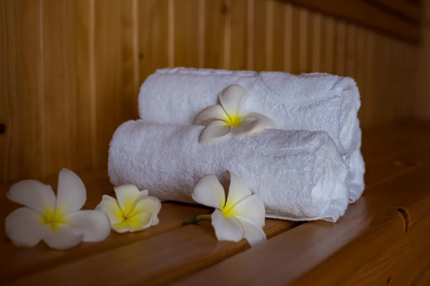 Sauna, Bed in Brenta Phu Quoc Hotel