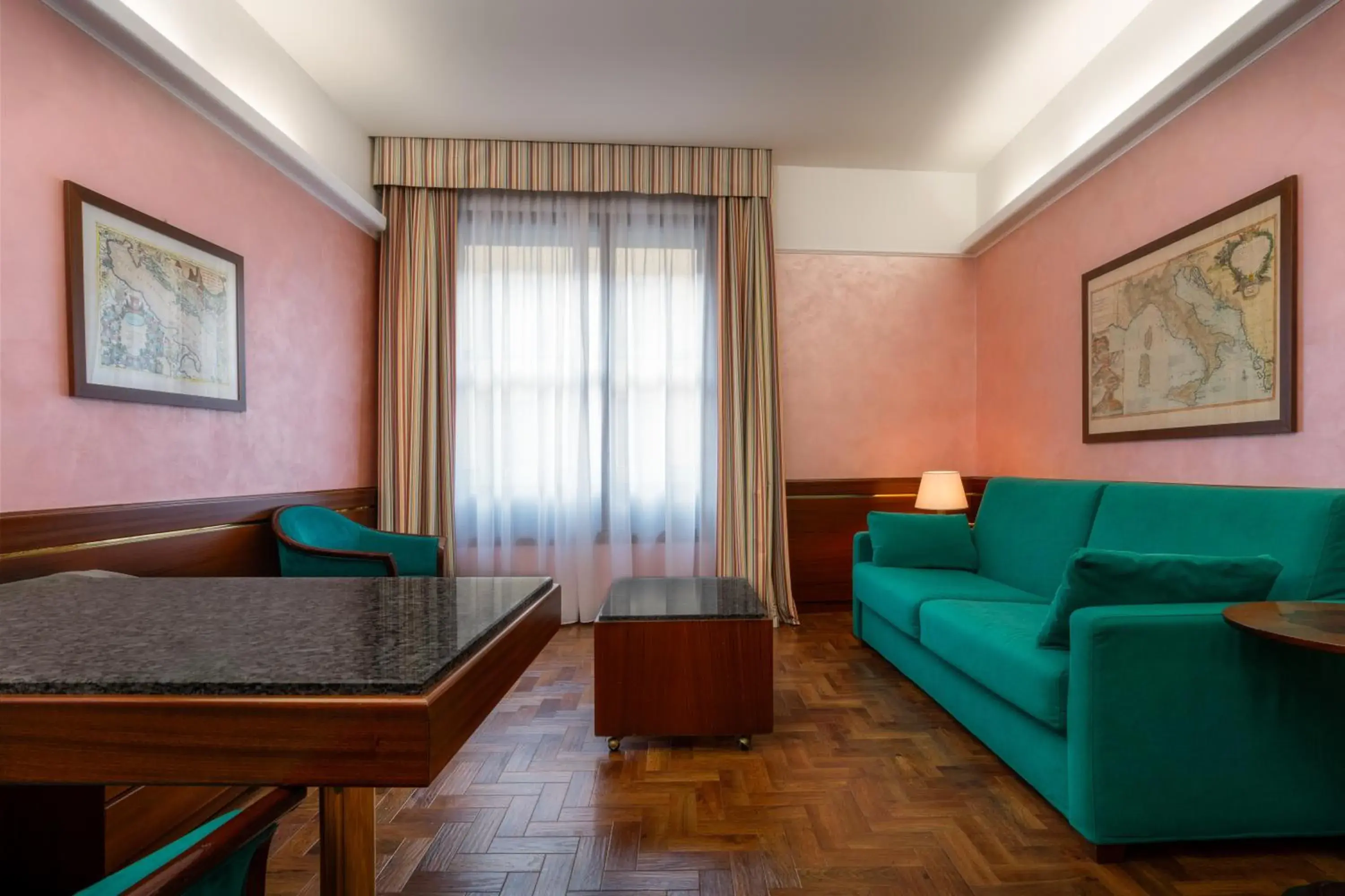 Living room, Seating Area in Hotel Crivi's