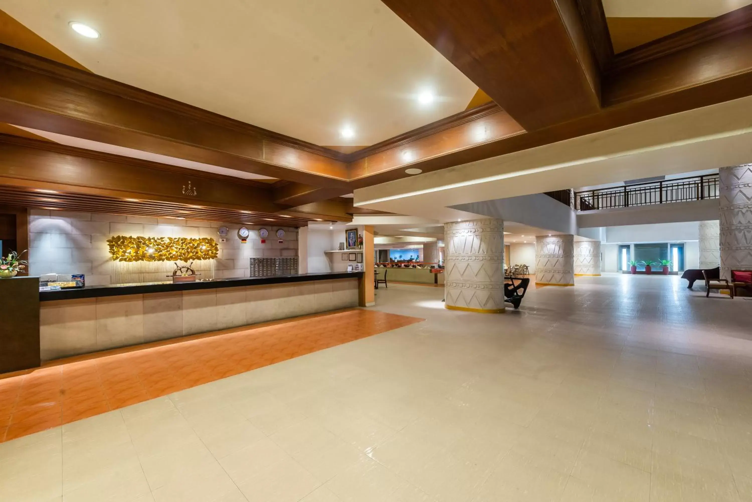Lobby/Reception in Hotel Tropicana Pattaya - SHA Extra Plus