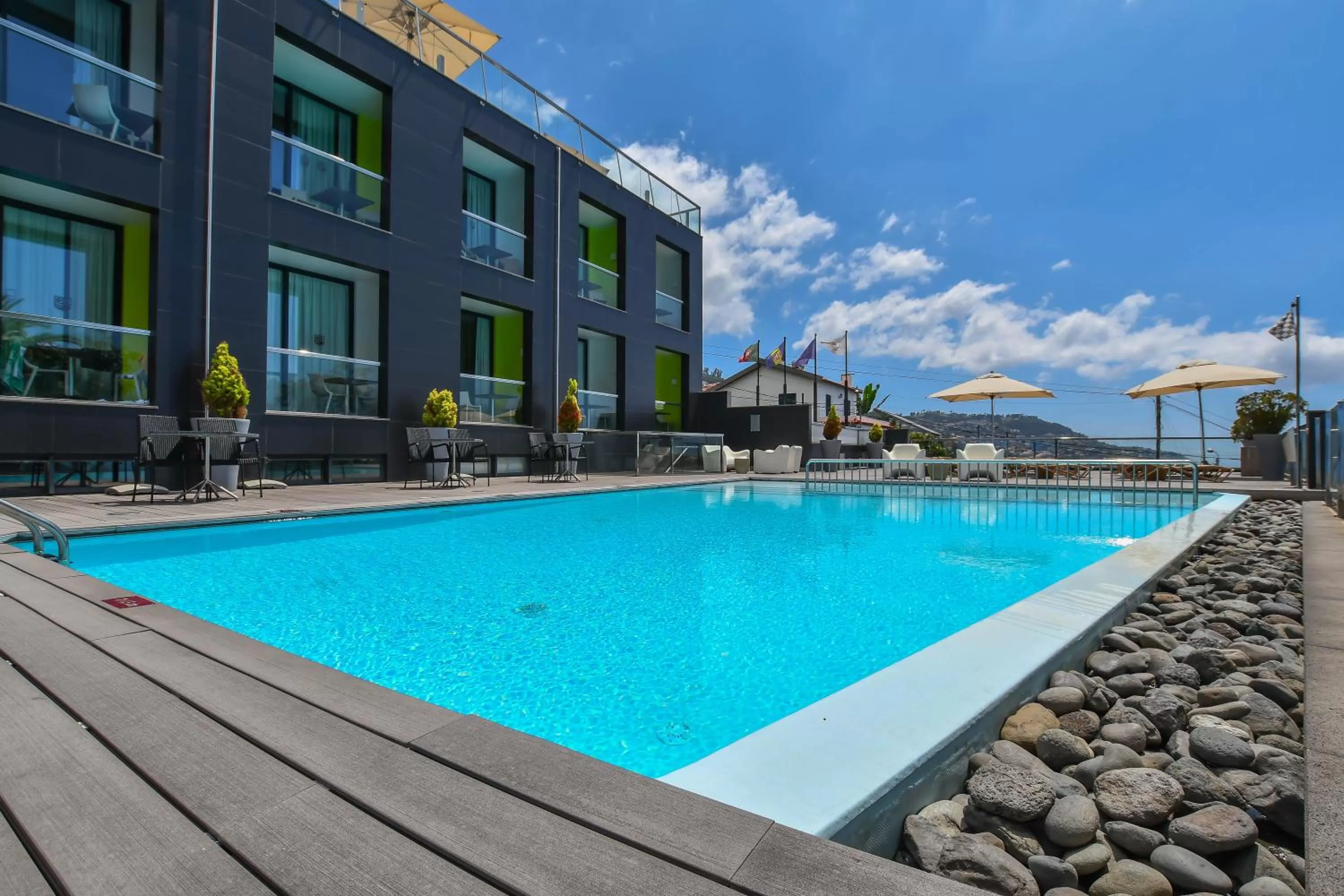 Swimming pool in Quinta Mirabela - Design Hotel