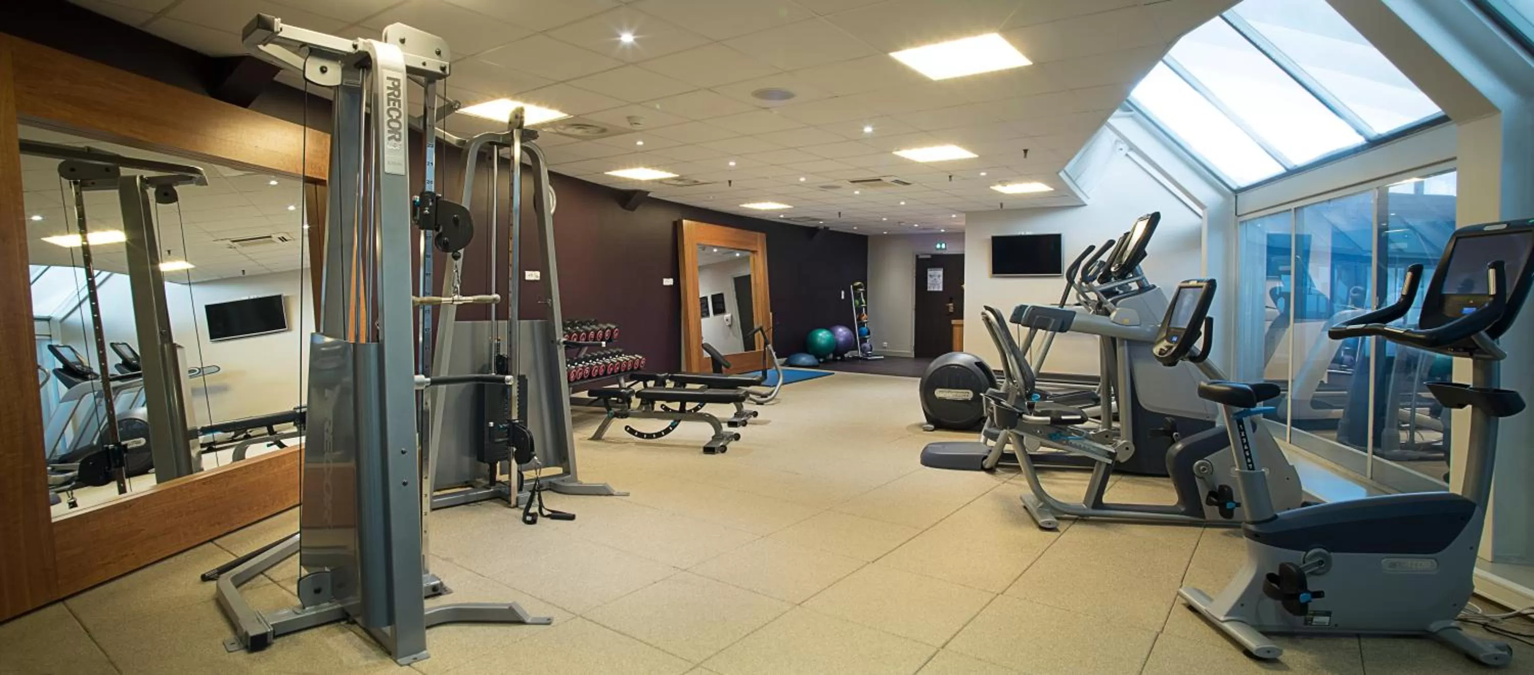 Fitness centre/facilities in Hilton Paris La Défense