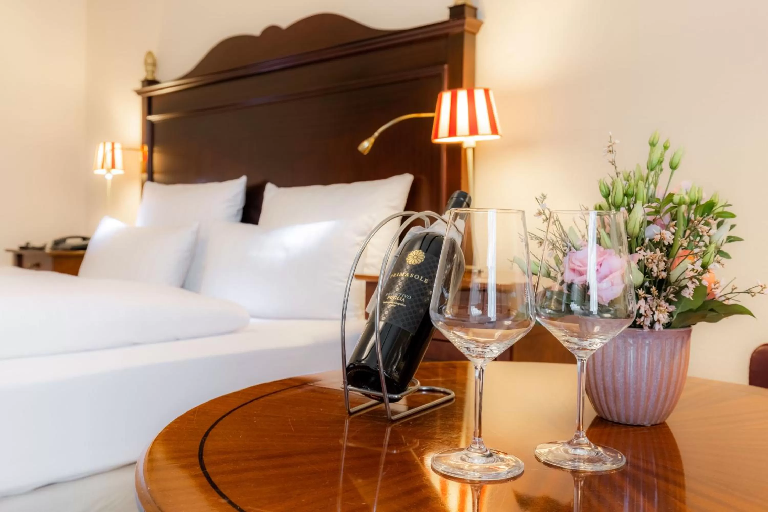 Photo of the whole room, Bed in Hotel Engel