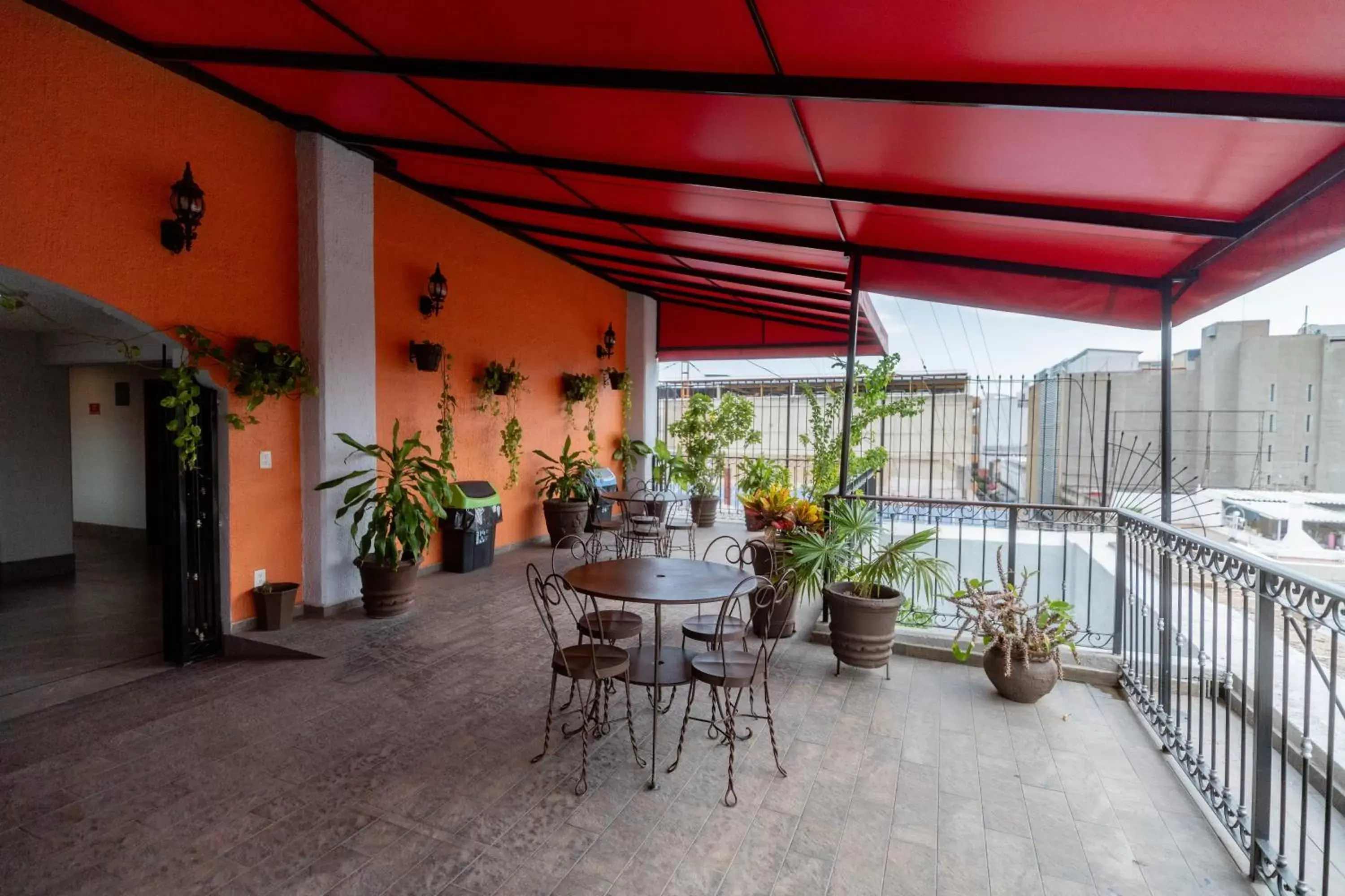 Balcony/Terrace in Hotel Santiago De Compostela - Guadalajara Centro Historico